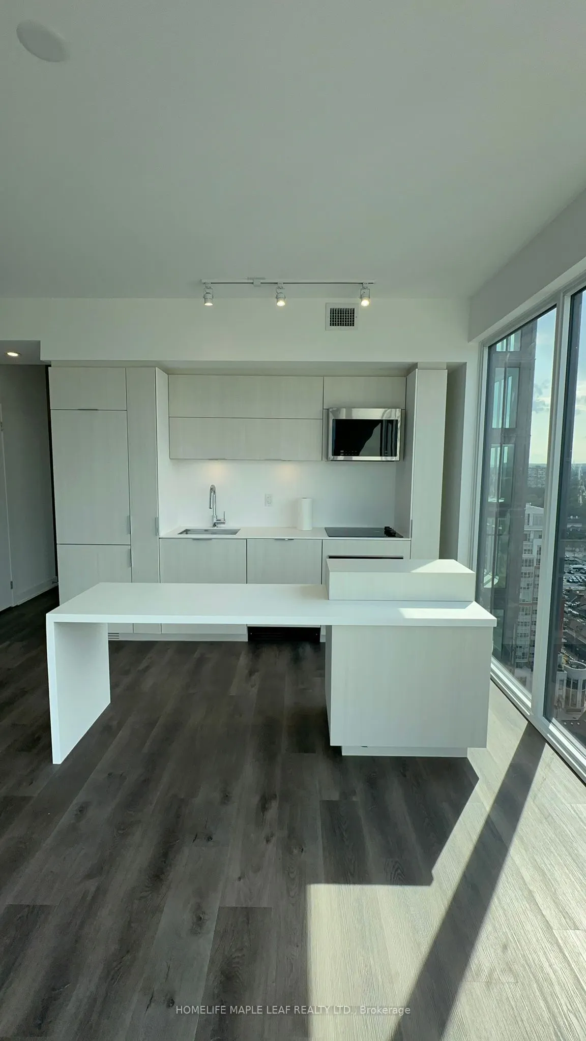 370 Martha Street, #2102