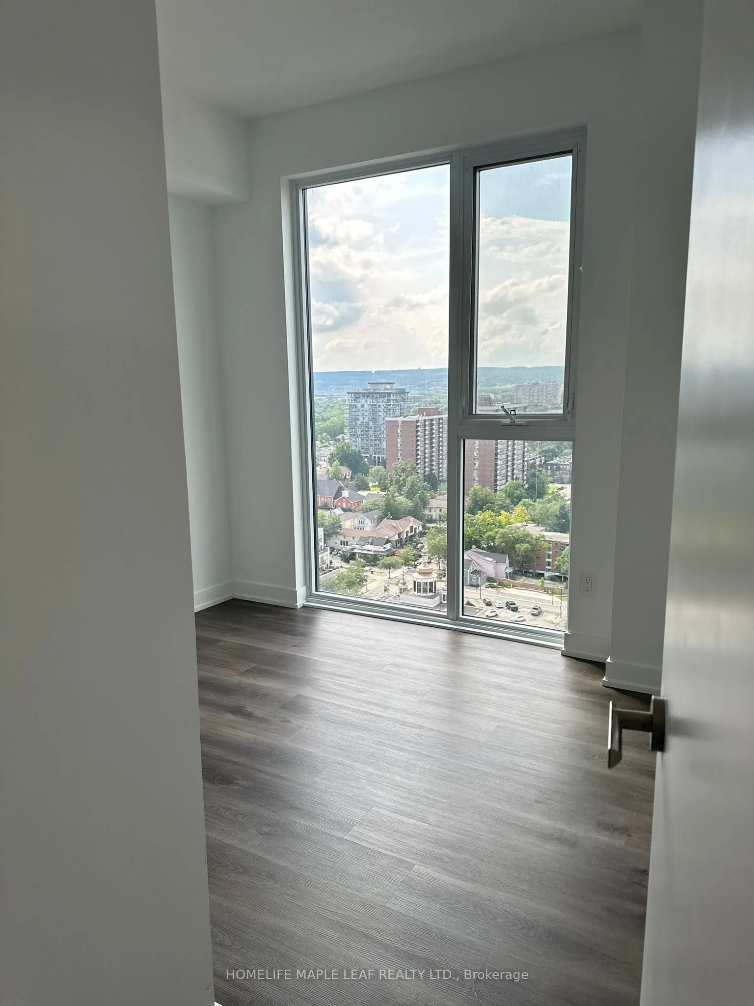 370 Martha Street, #2102