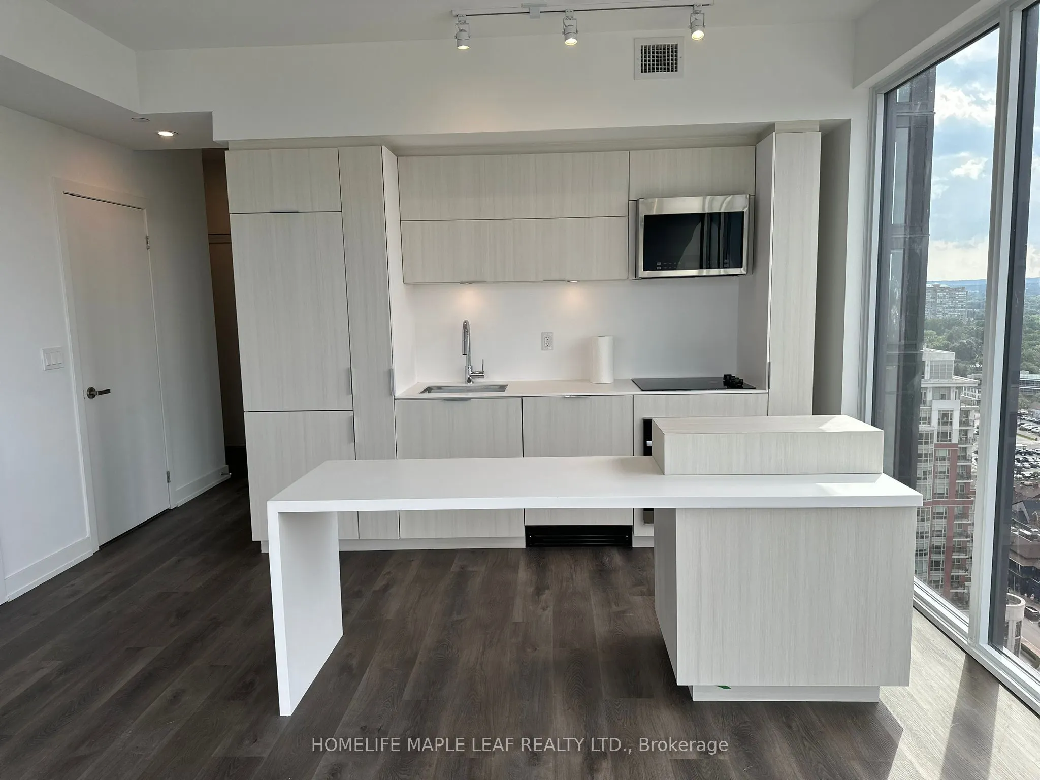 370 Martha Street, #2102