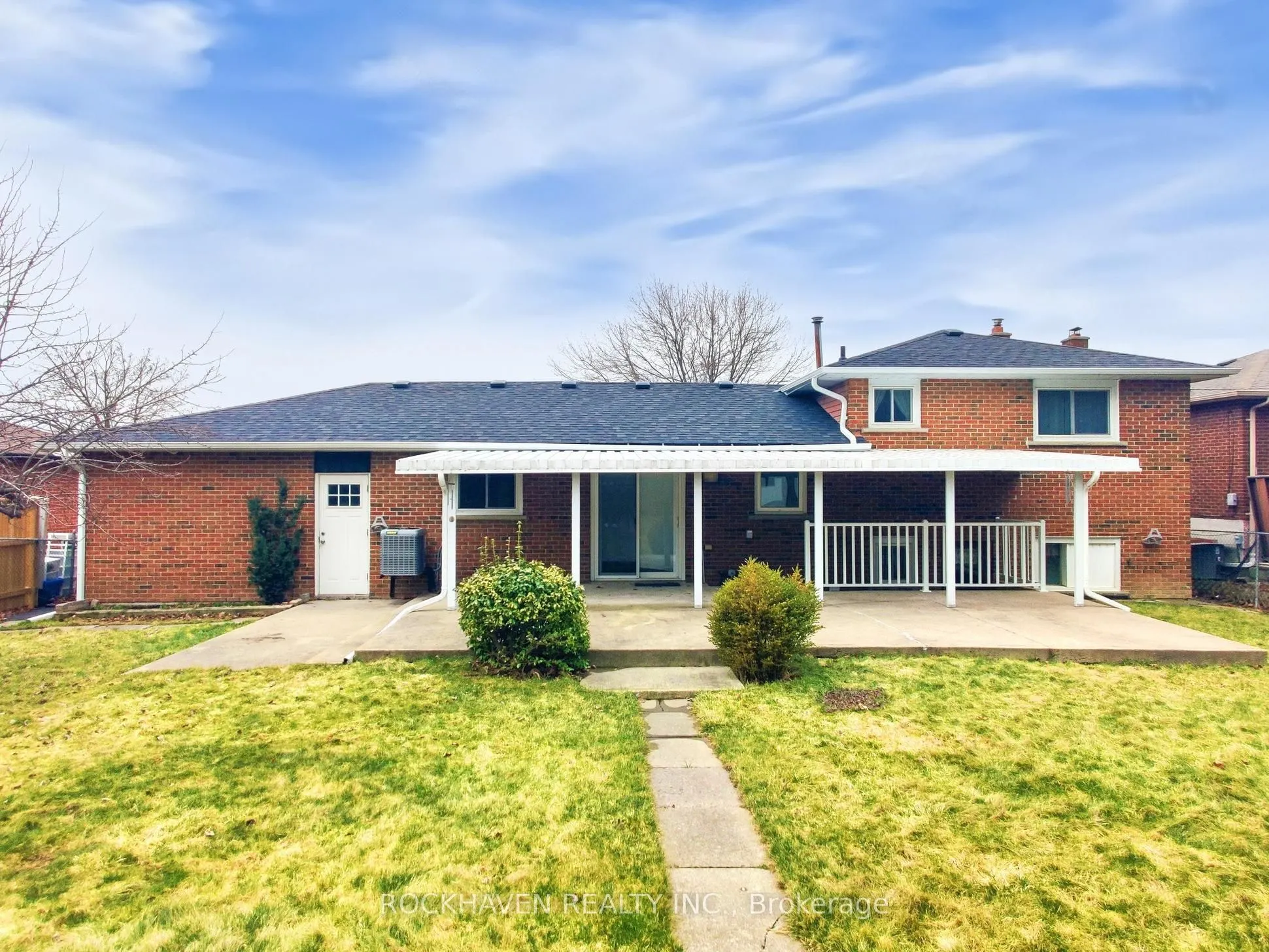 11 Meadowland Gate