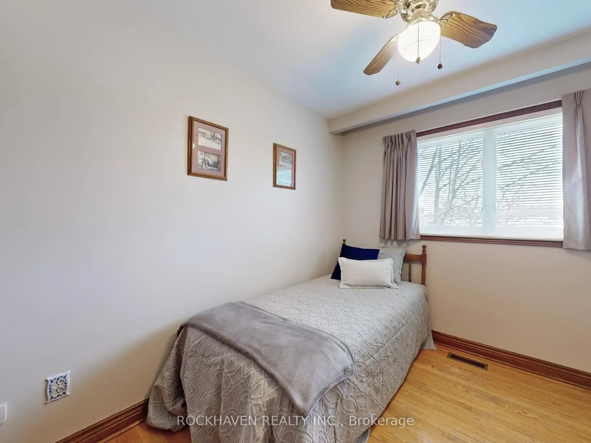 11 Meadowland Gate