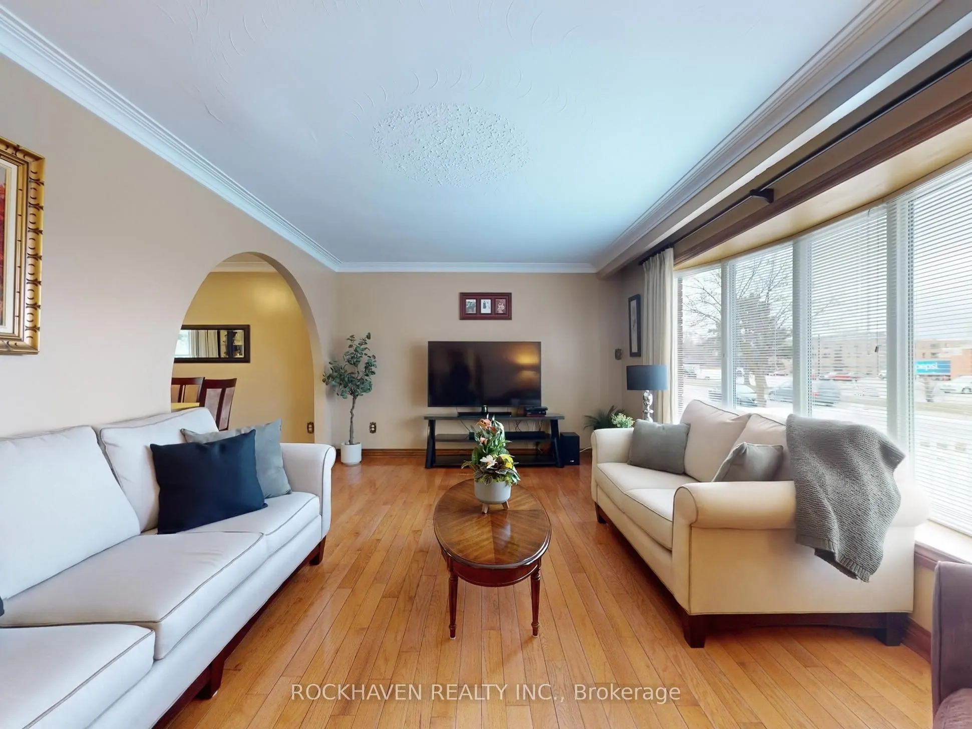 11 Meadowland Gate