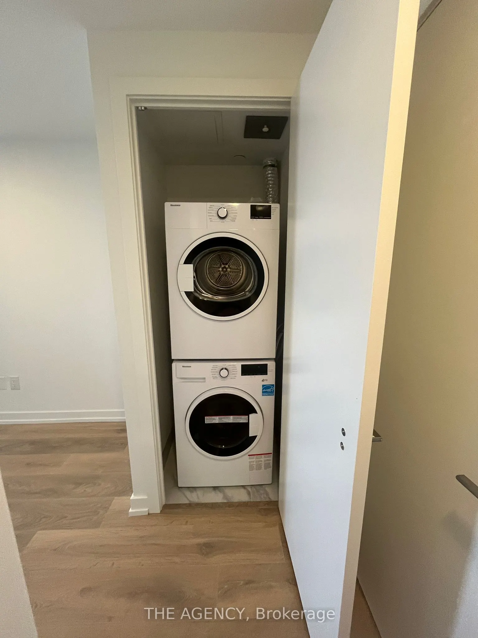 1100 Sheppard Avenue W, #215