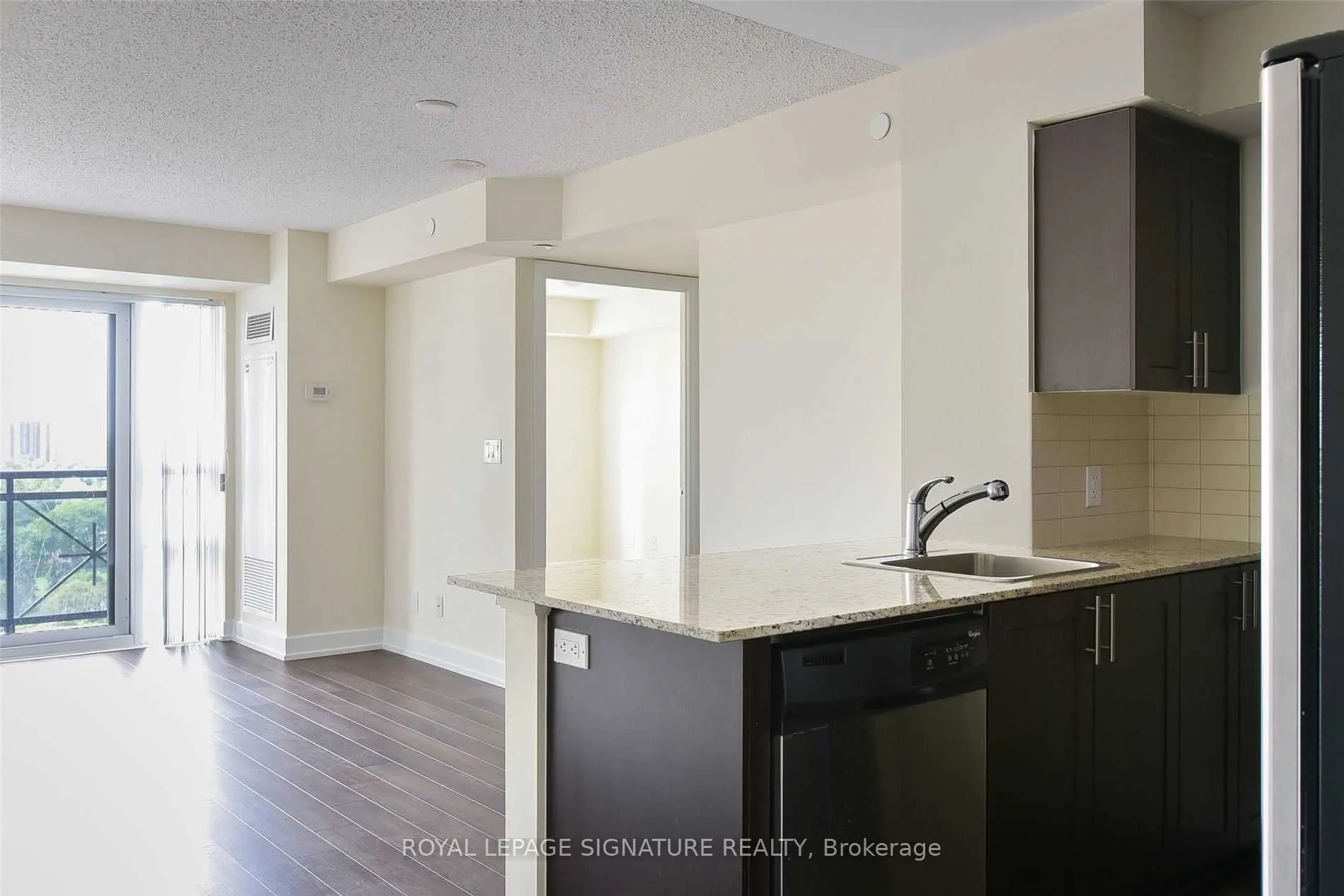2 Eva Road, #1821