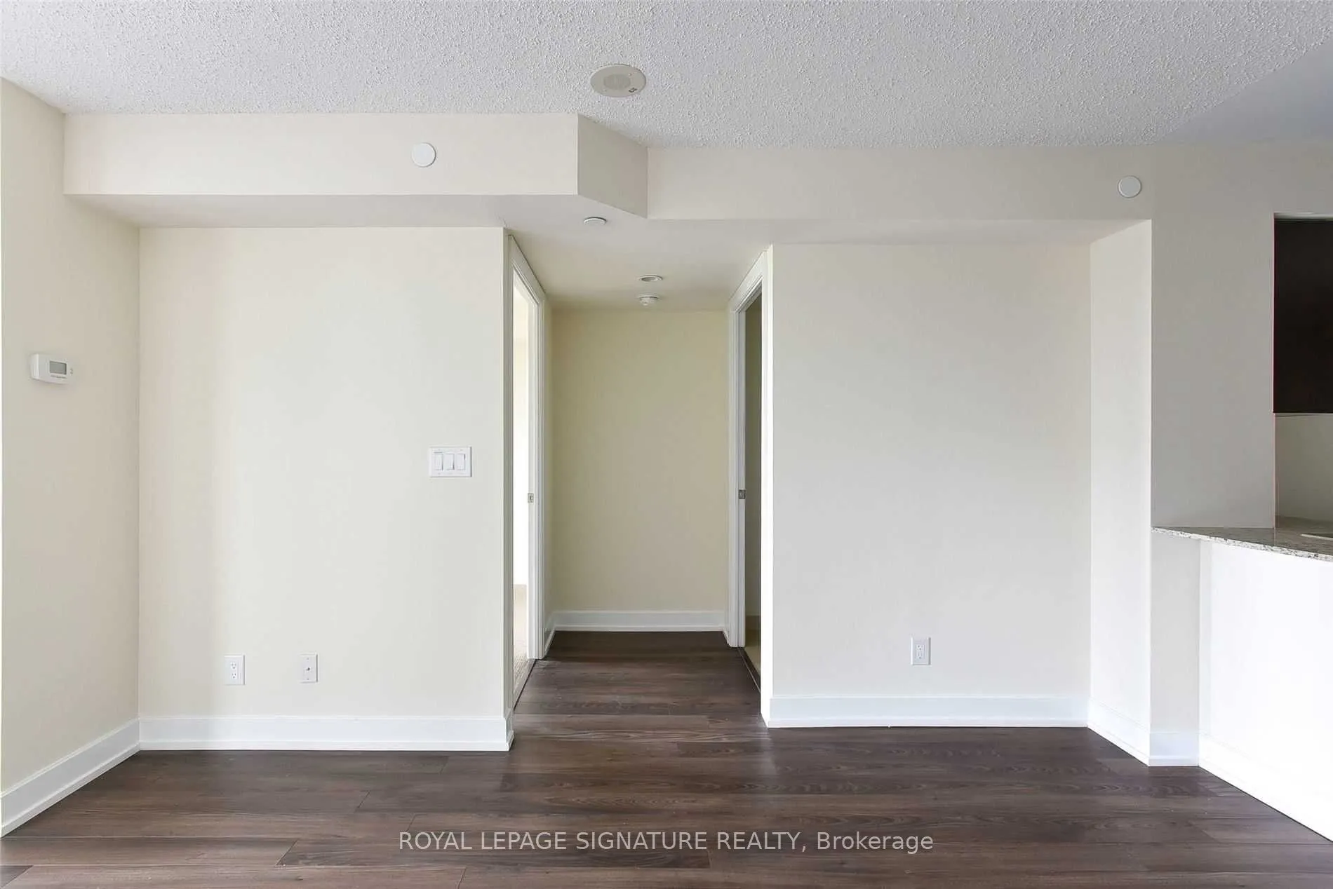 2 Eva Road, #1821