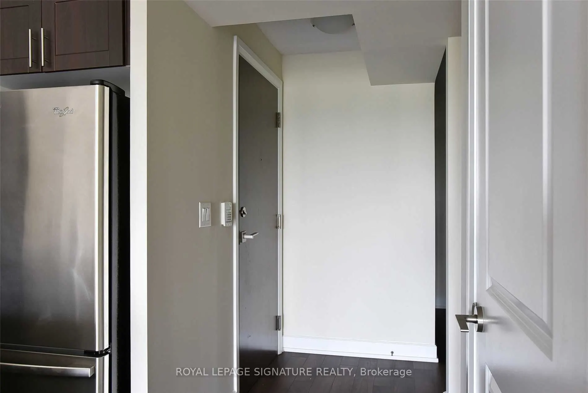 2 Eva Road, #1821