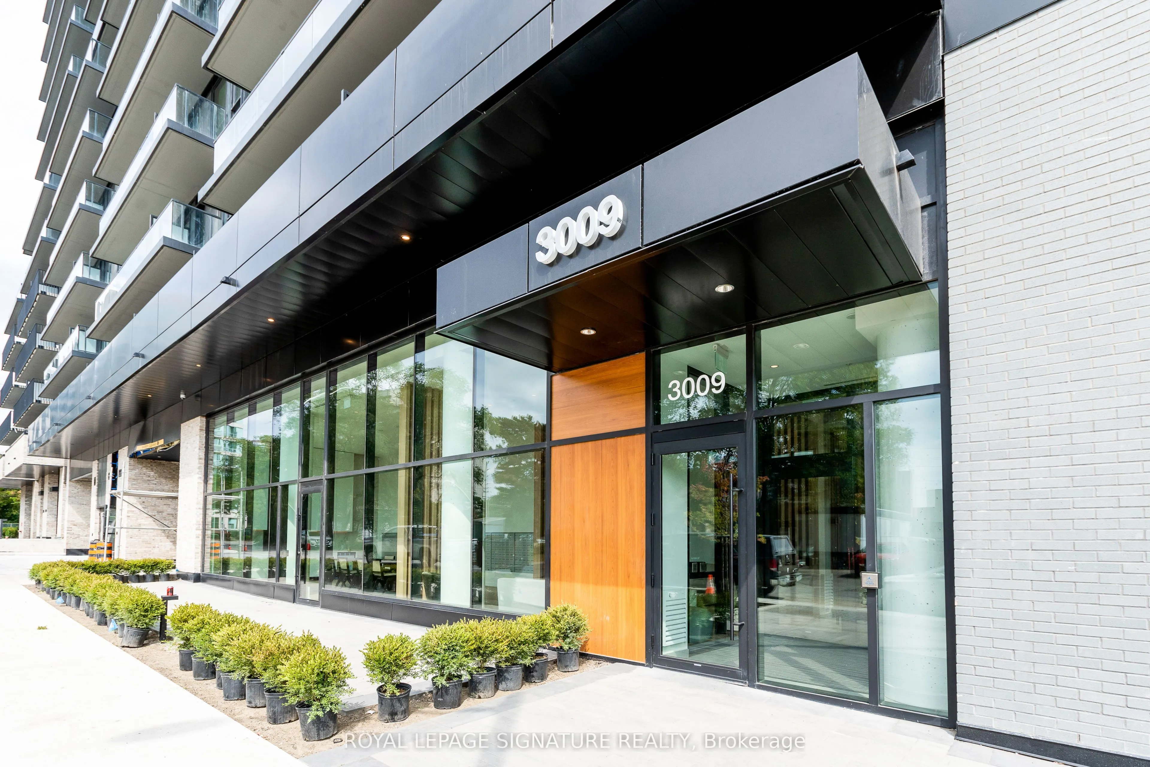 3009 Novar Road, #719