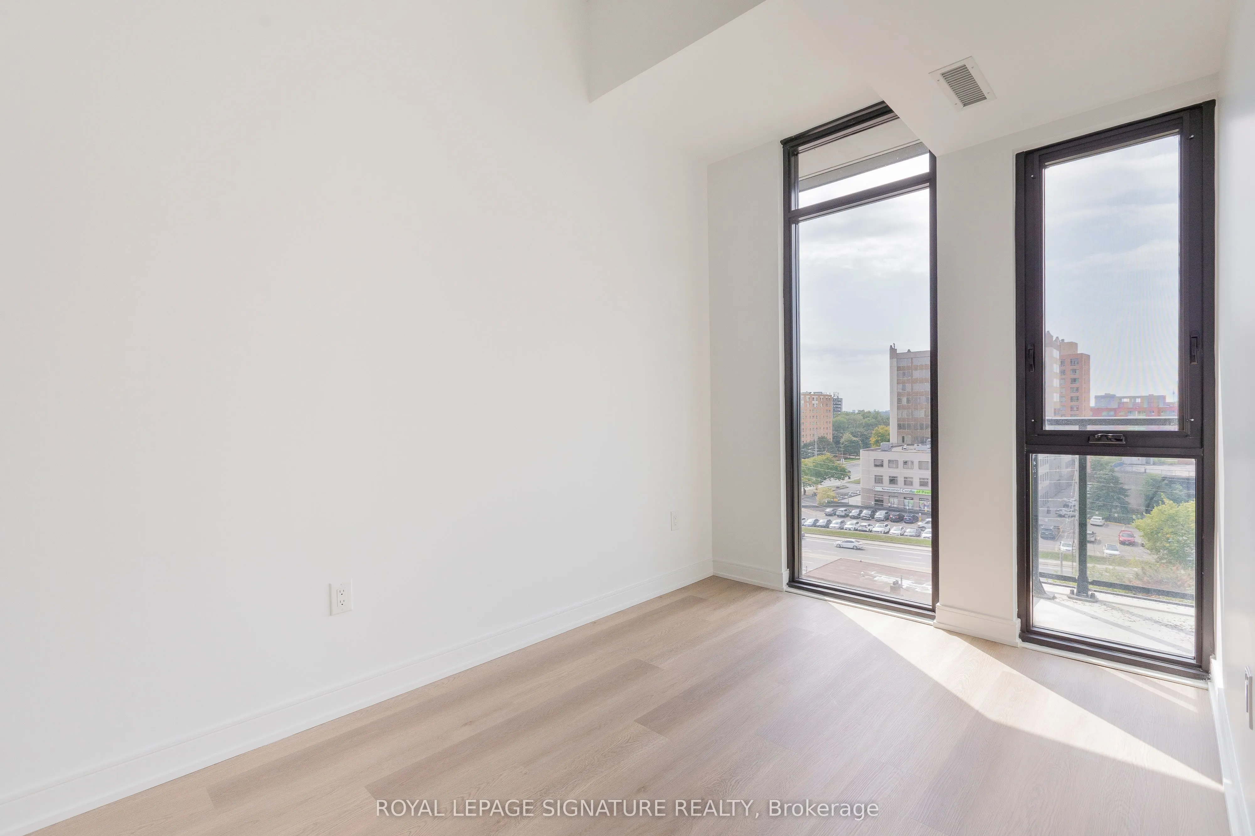 3009 Novar Road, #719