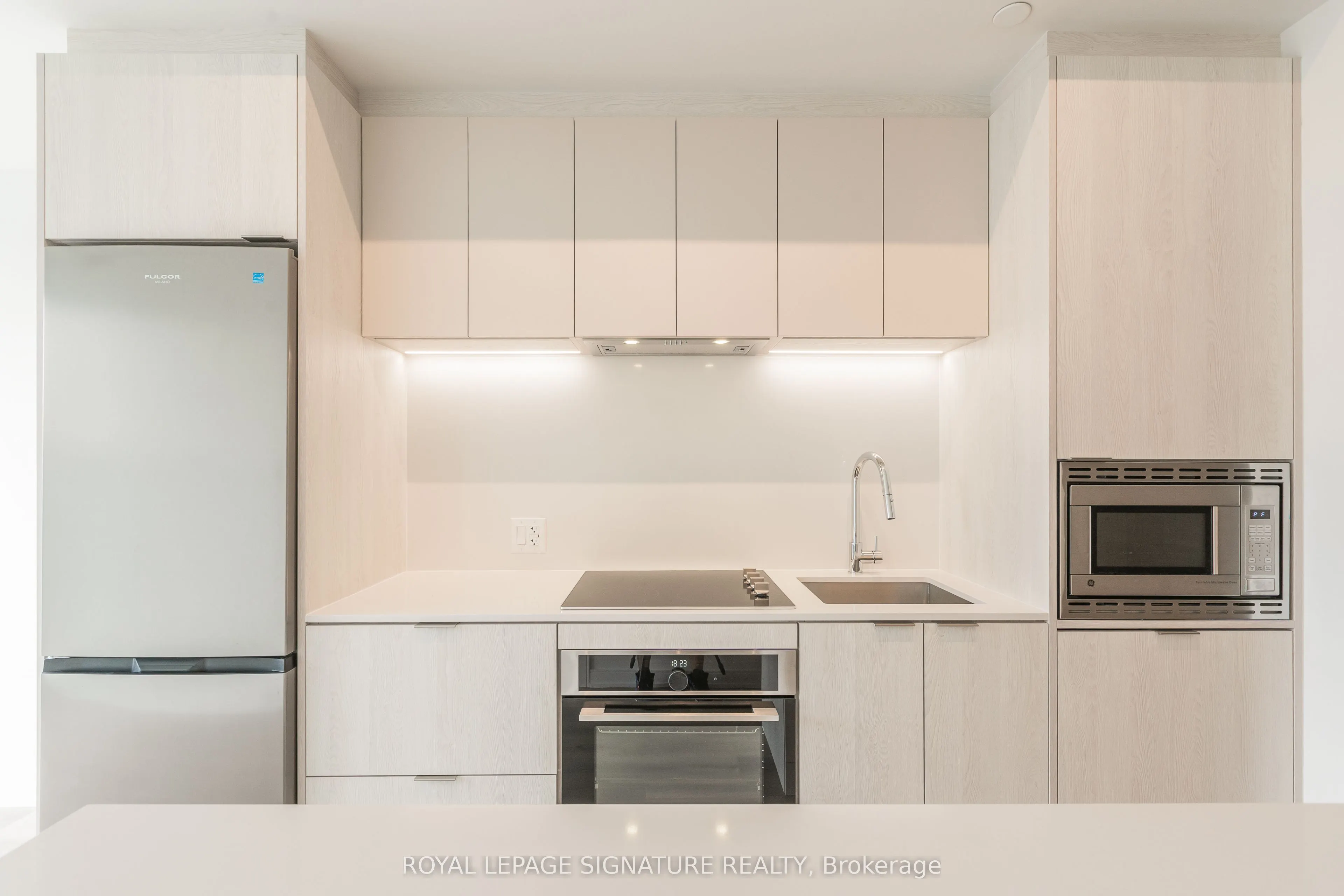 3009 Novar Road, #719