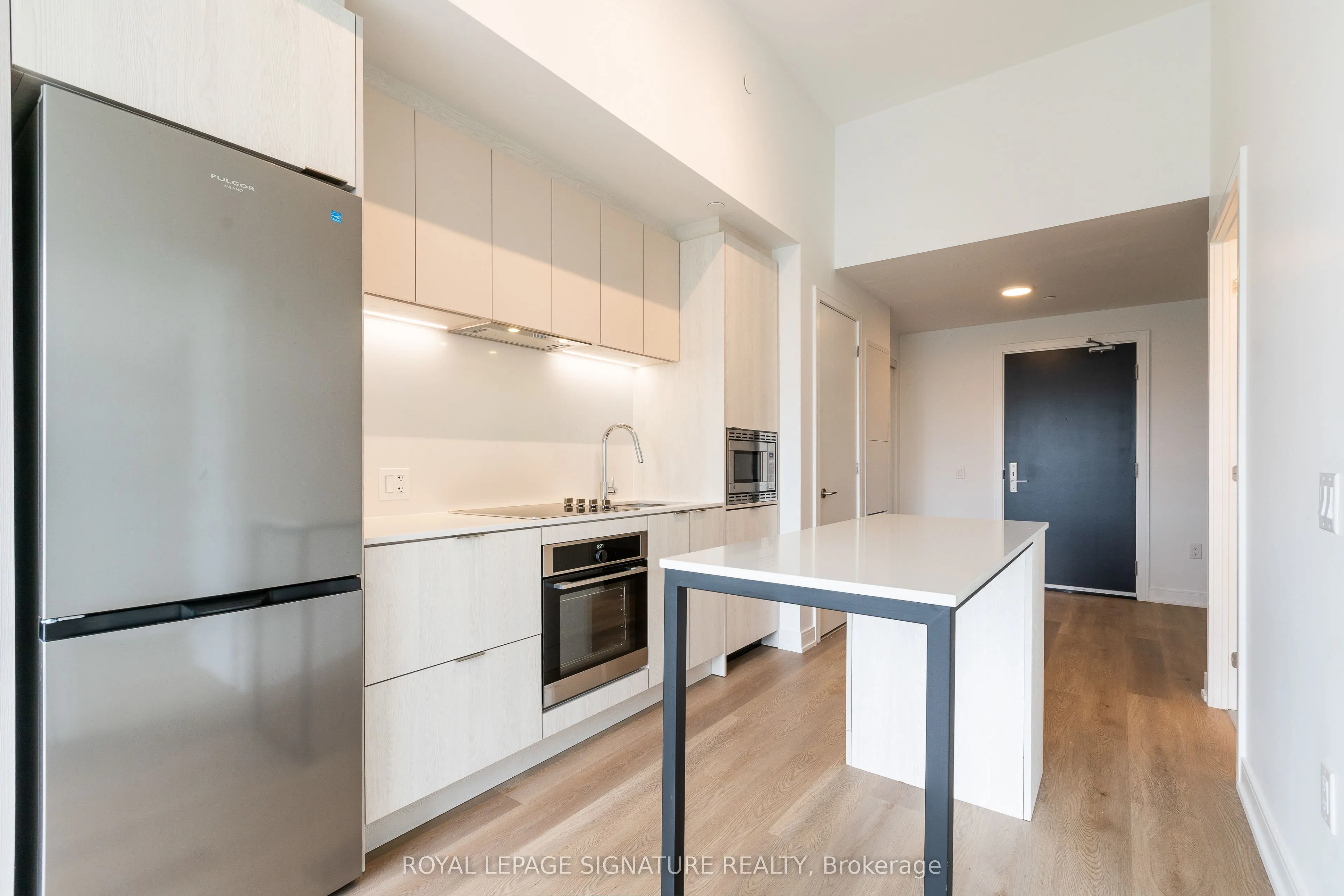 3009 Novar Road, #719