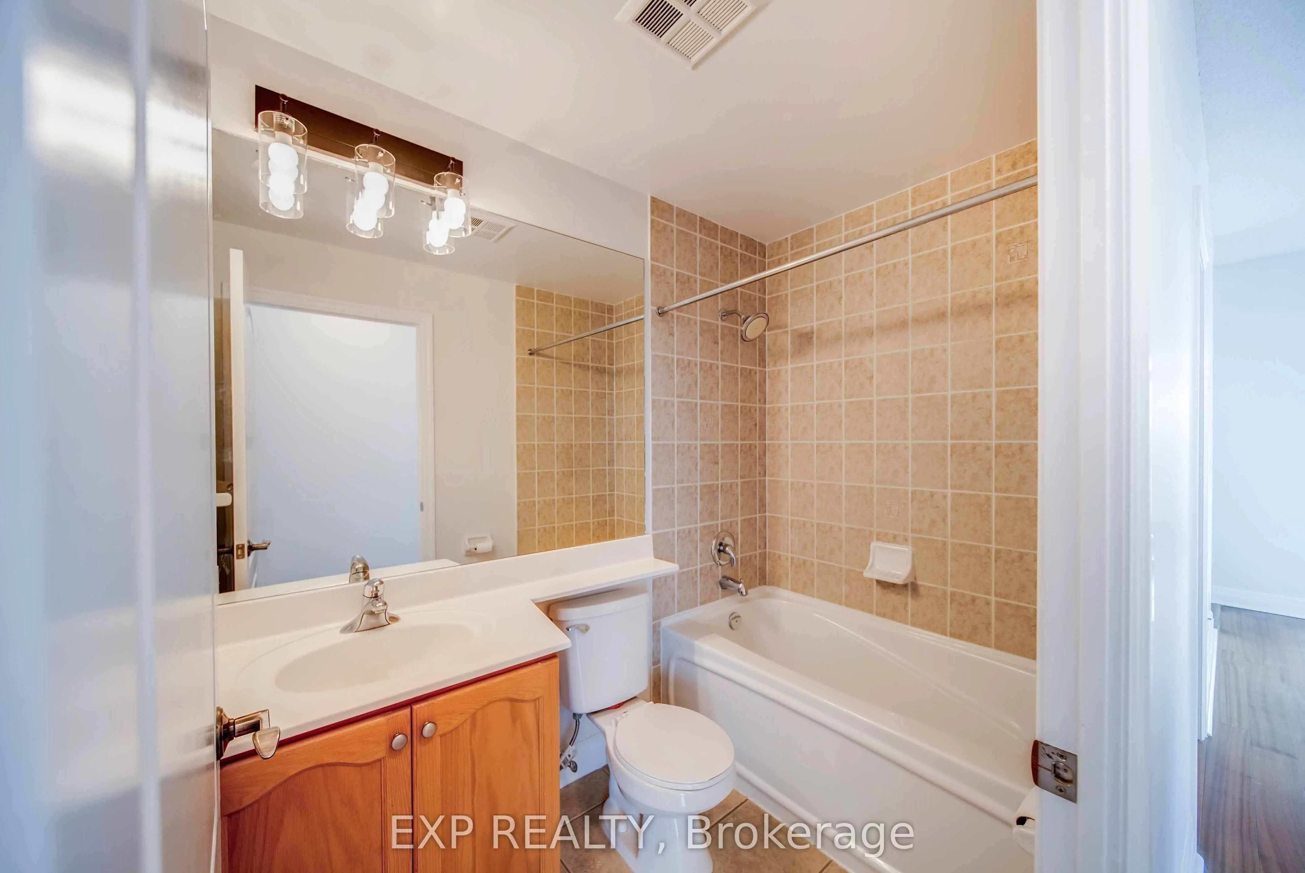 2119 Lakeshore Boulevard W, #1003