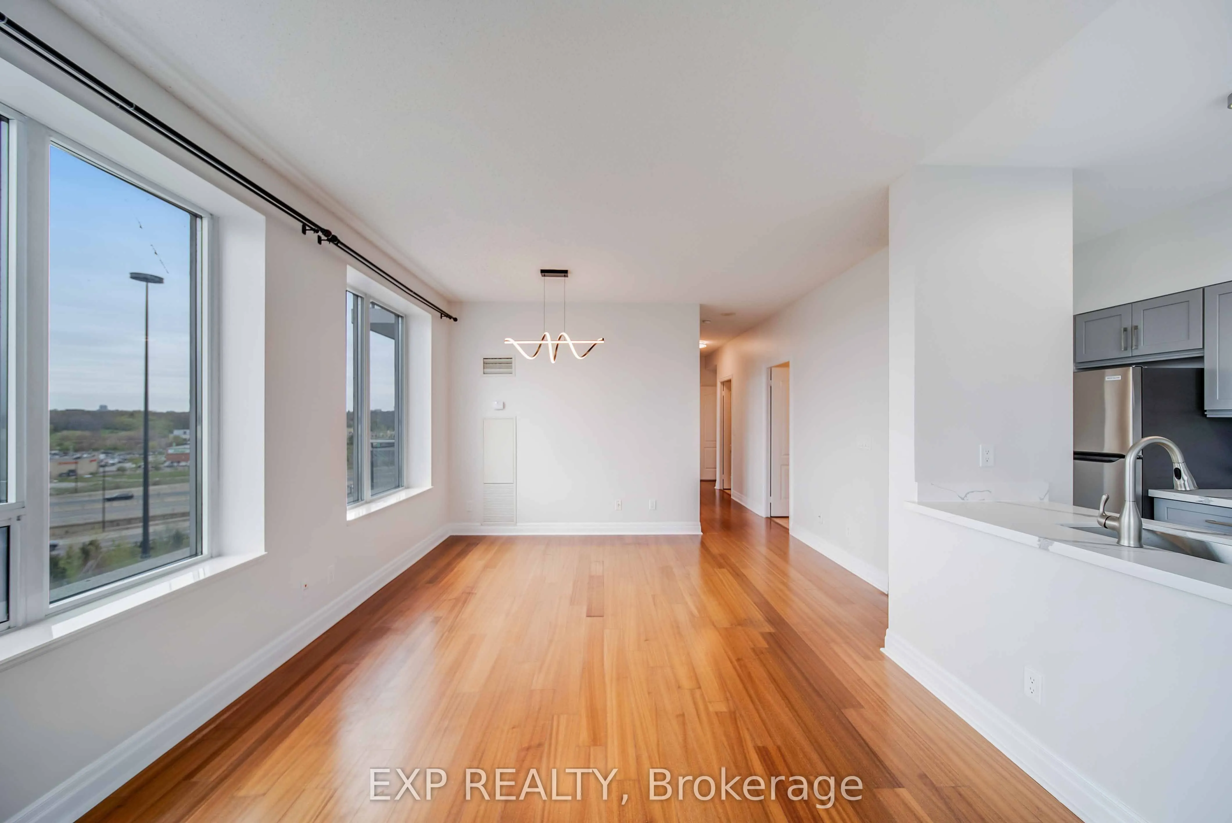 2119 Lakeshore Boulevard W, #1003