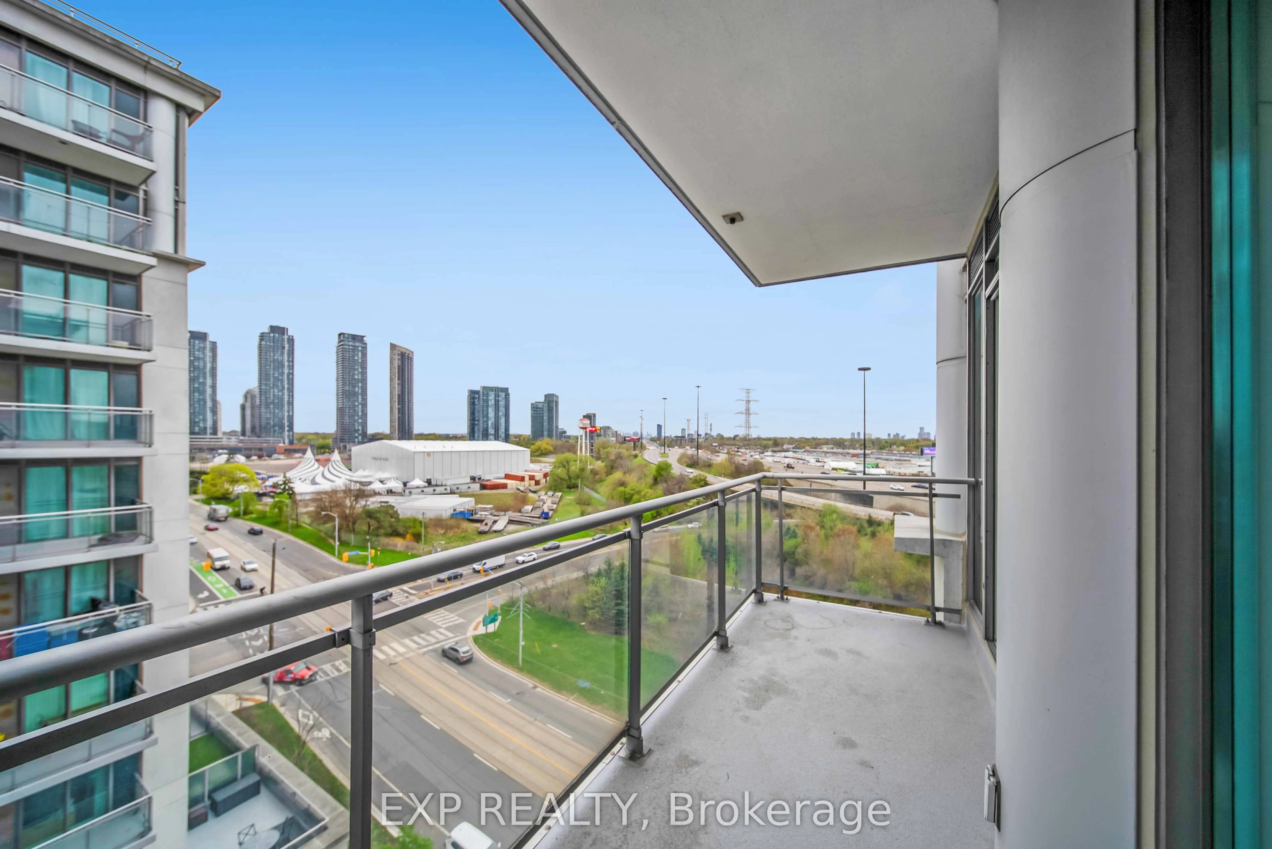 2119 Lakeshore Boulevard W, #1003