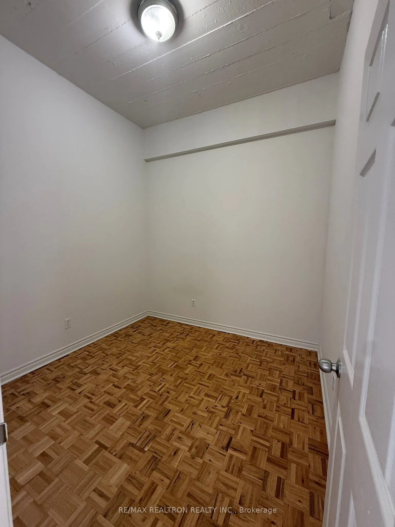 1401 Dupont Street, #413