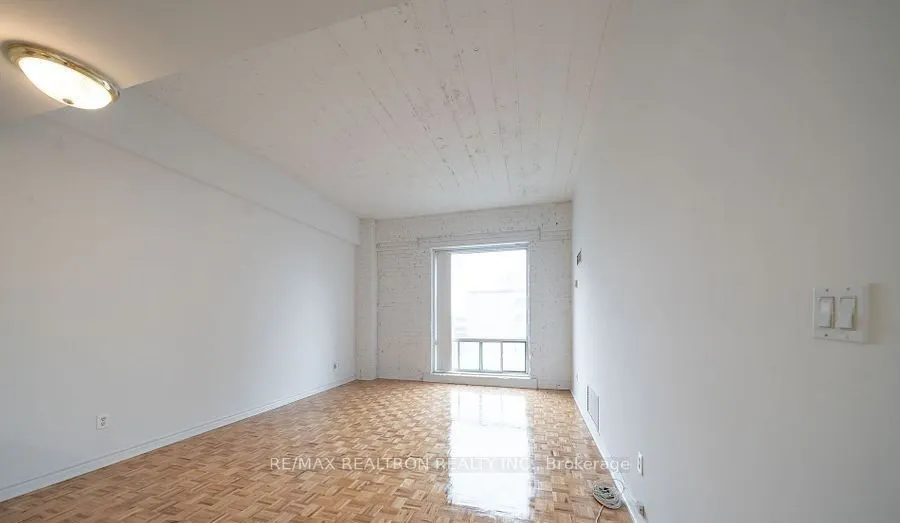 1401 Dupont Street, #413