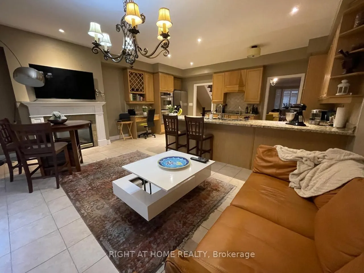 16 St Lawrence Drive, #5