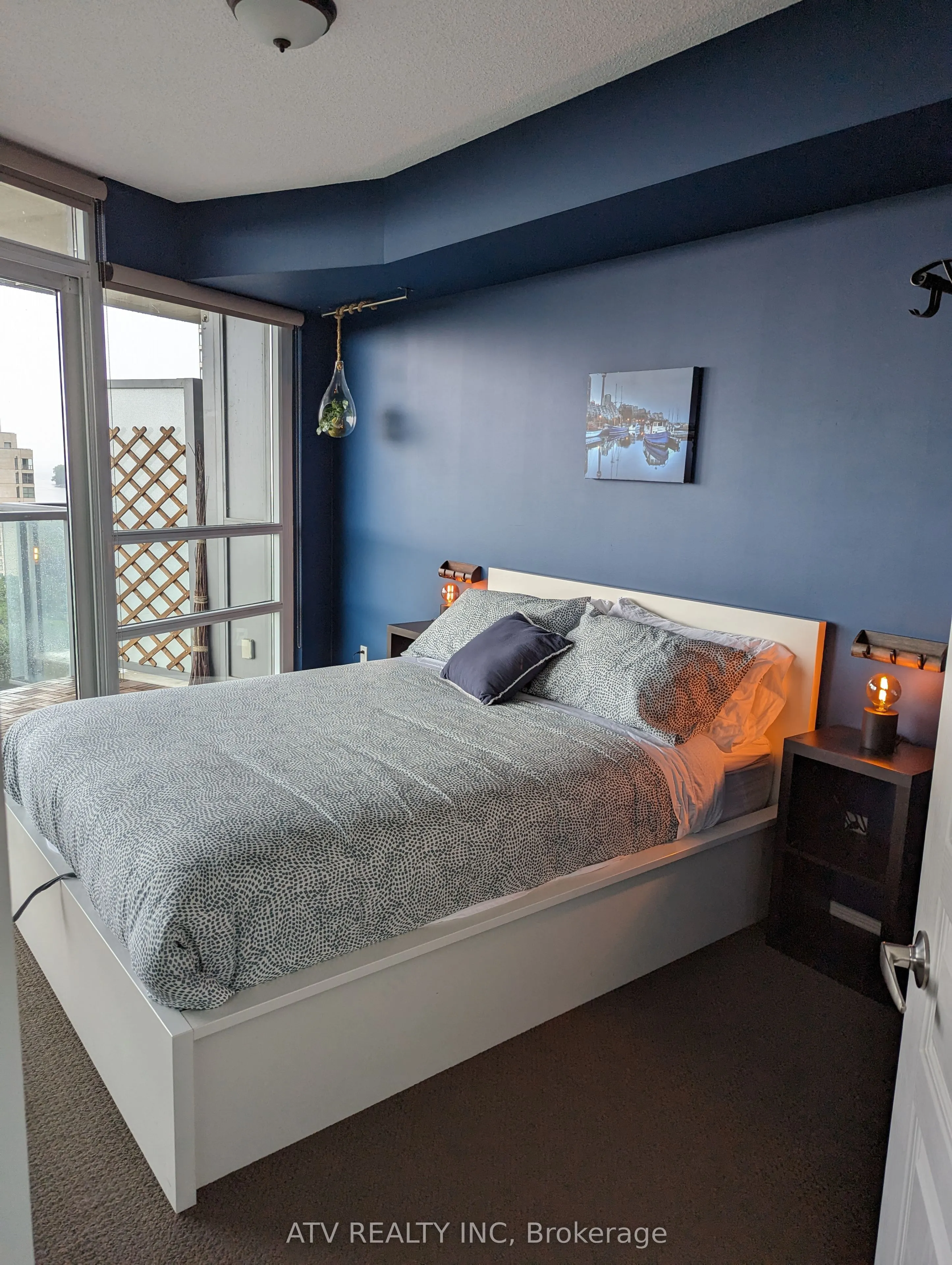 2240 Lake Shore Boulevard W, #1008