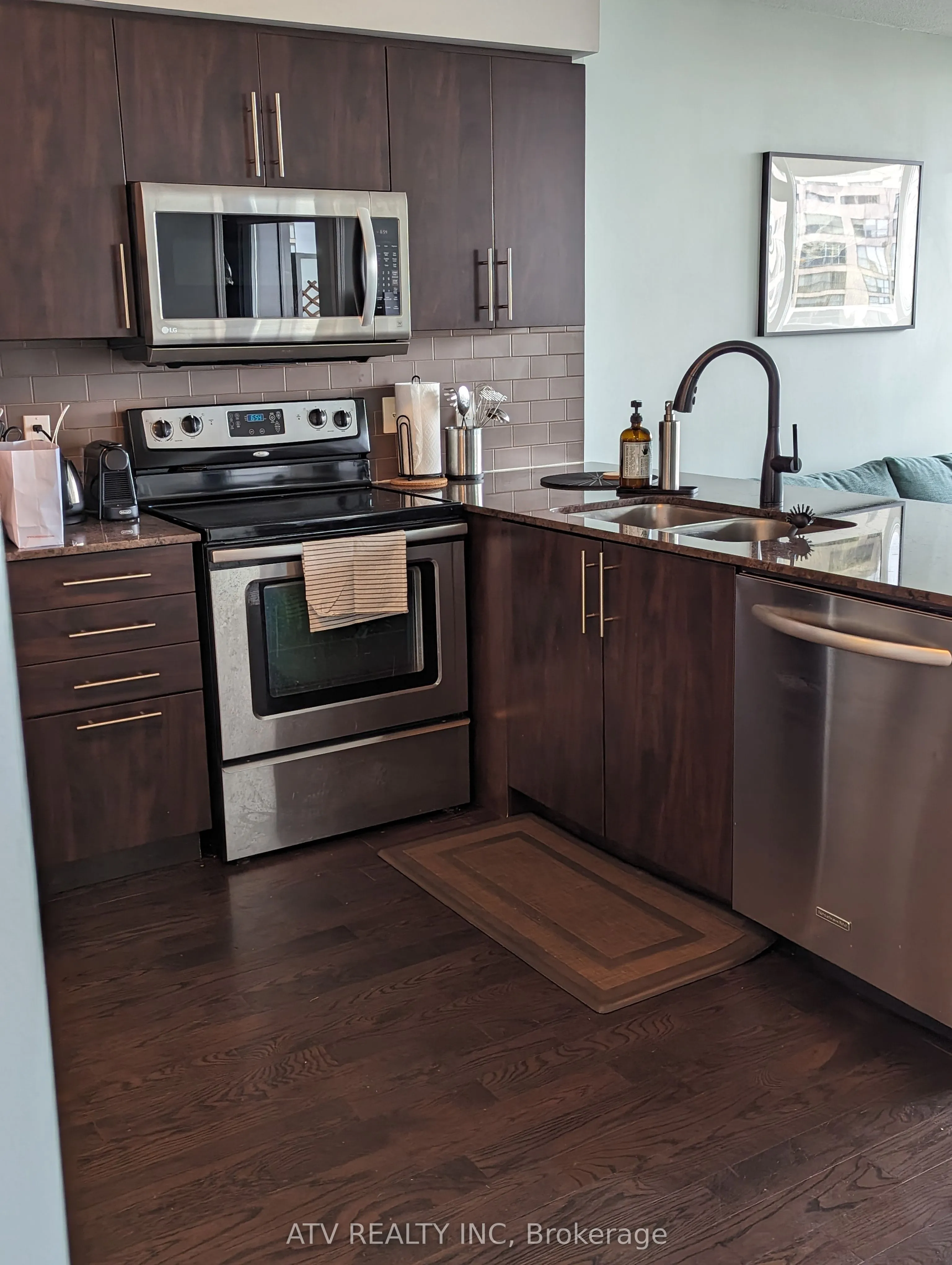 2240 Lake Shore Boulevard W, #1008