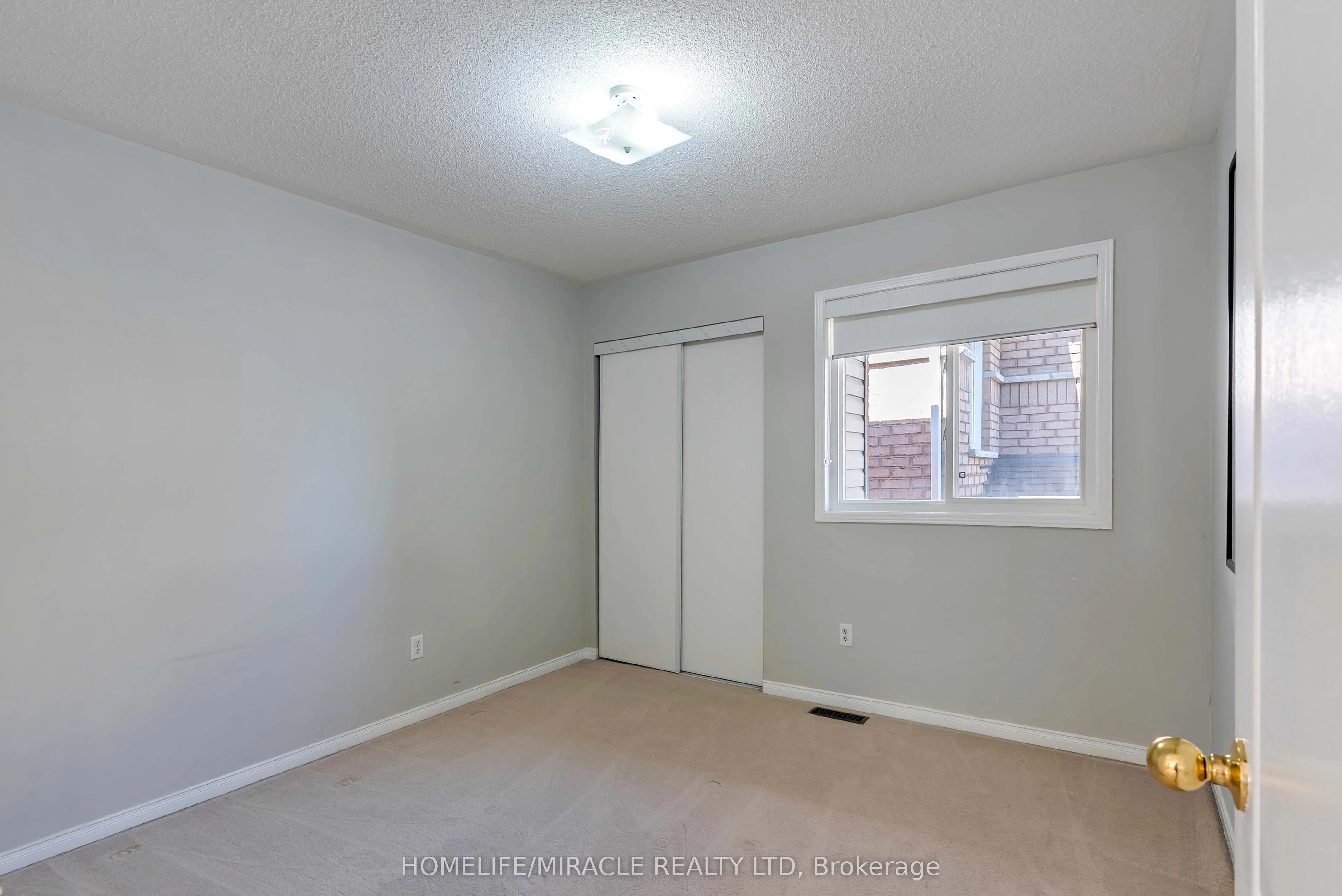 14 Galveston Crescent