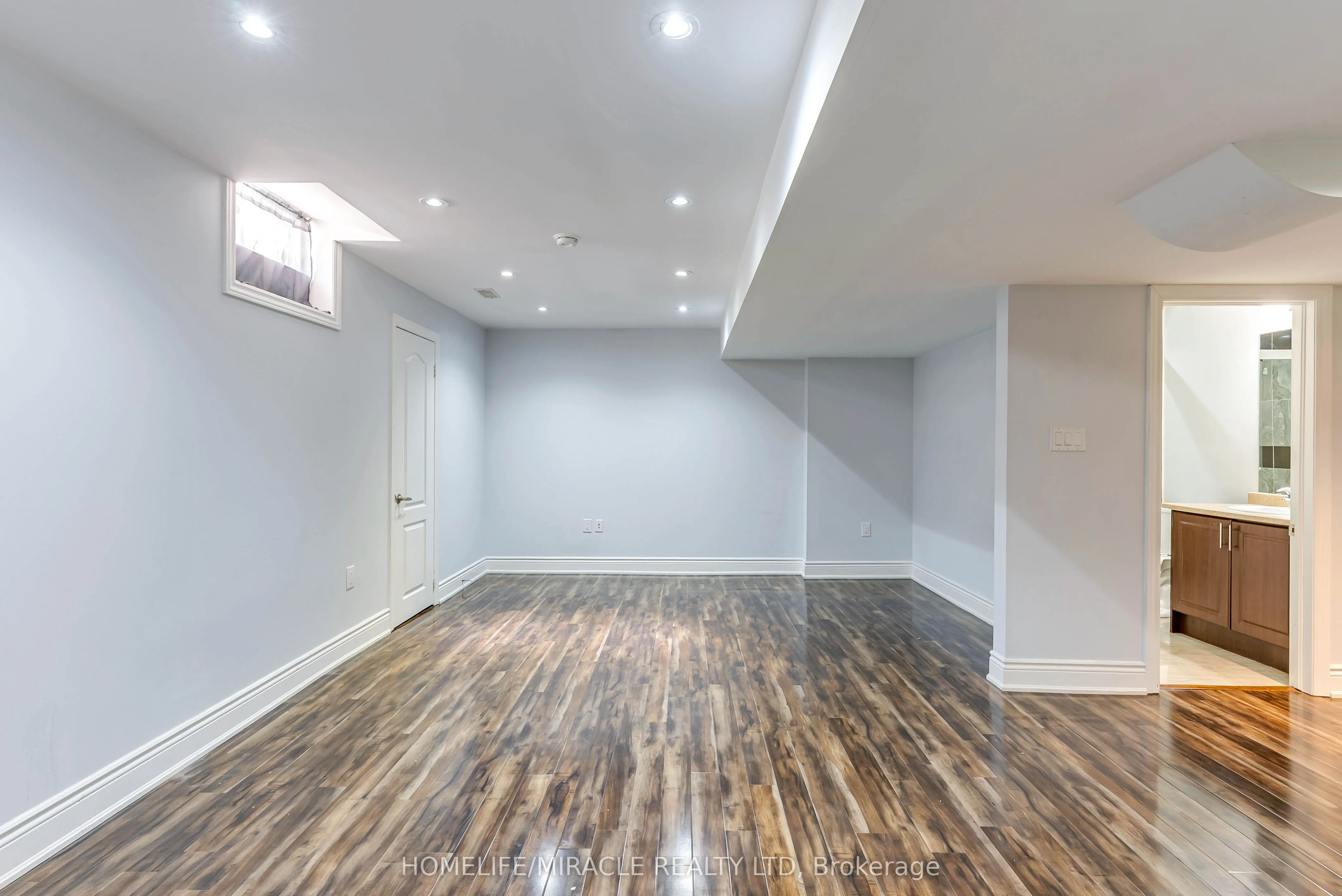 14 Galveston Crescent