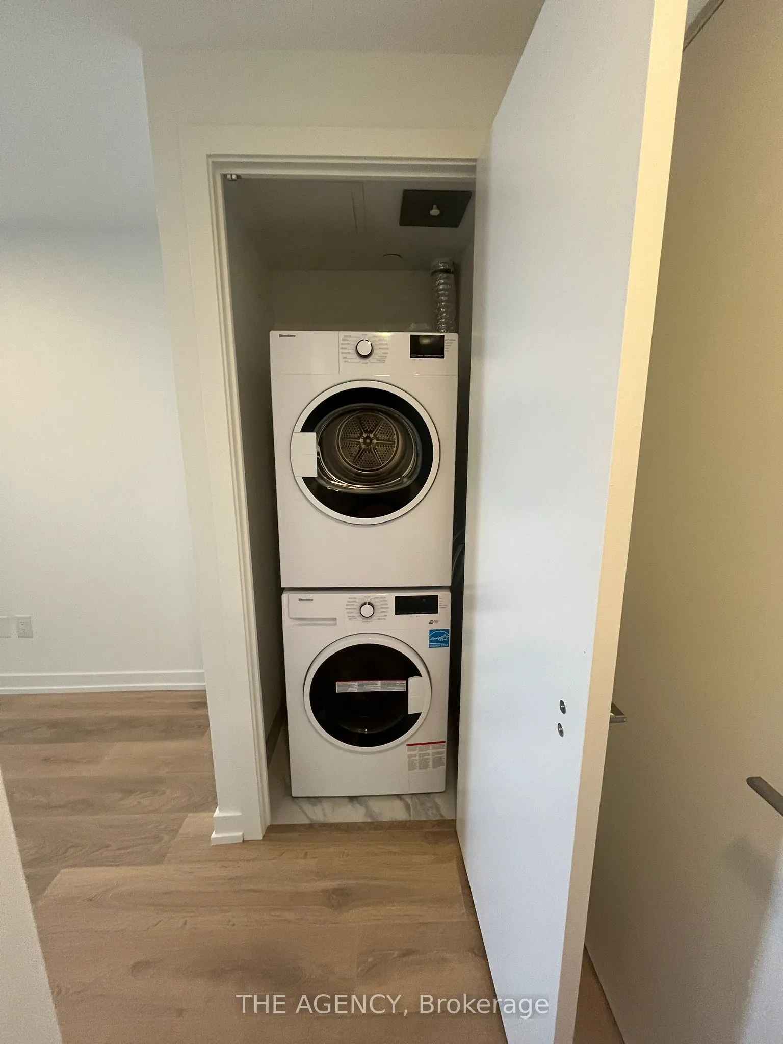 1100 Sheppard Avenue W, #215