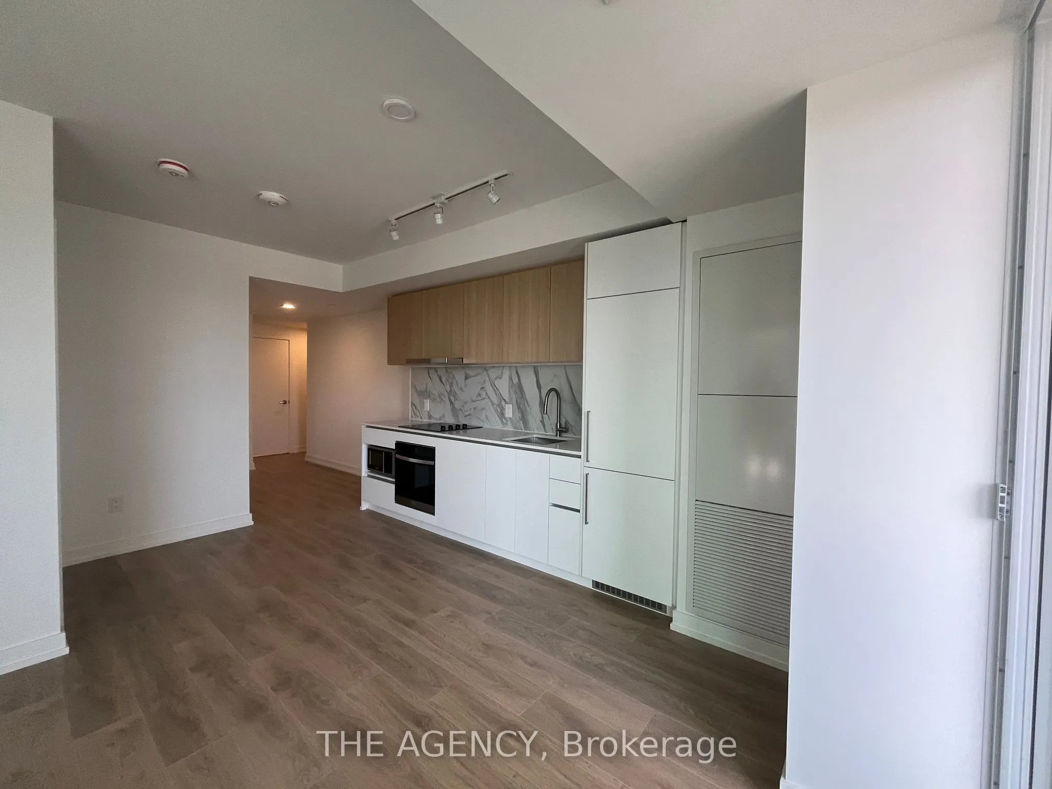 1100 Sheppard Avenue W, #215