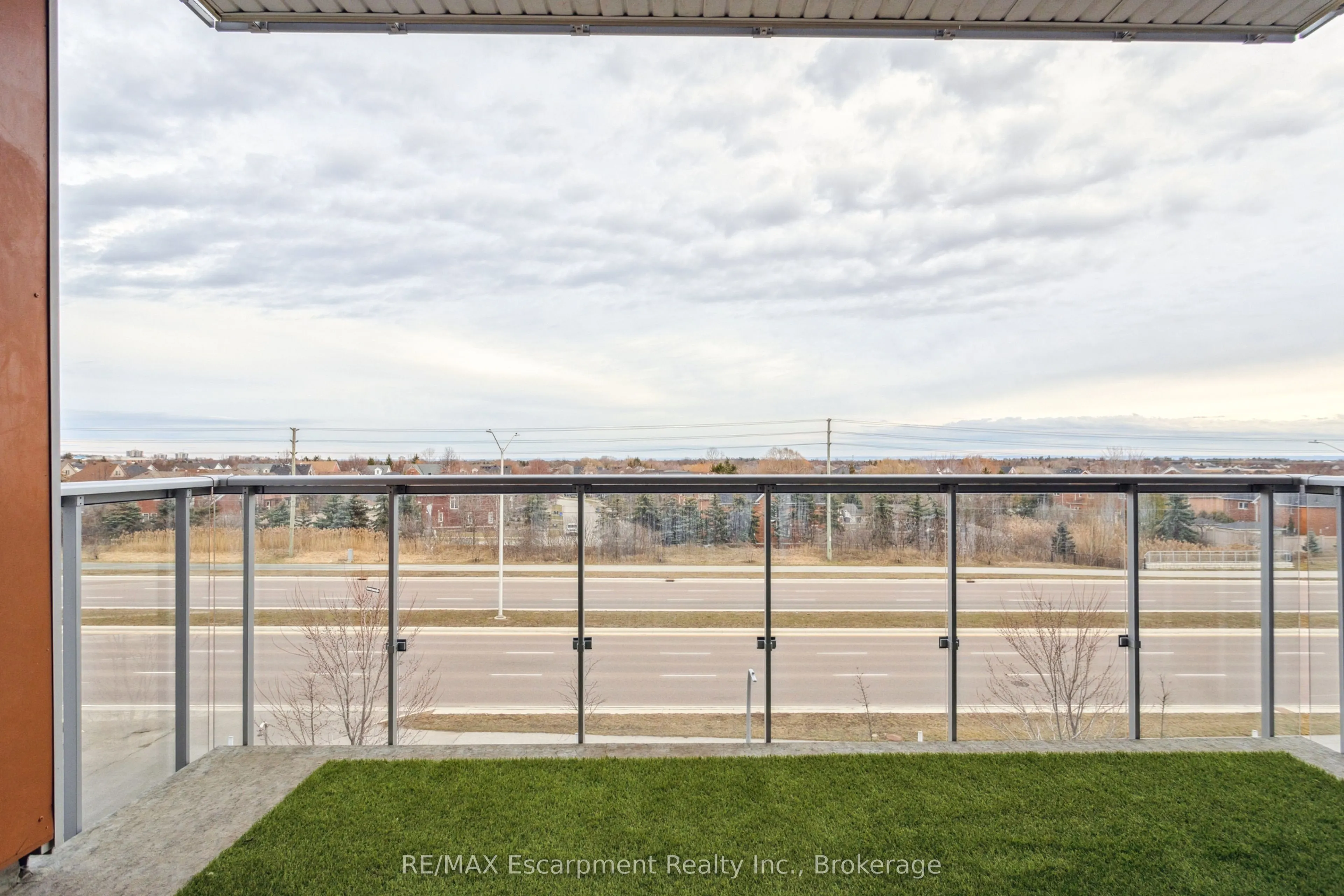 3028 CREEKSHORE COMMON, #309