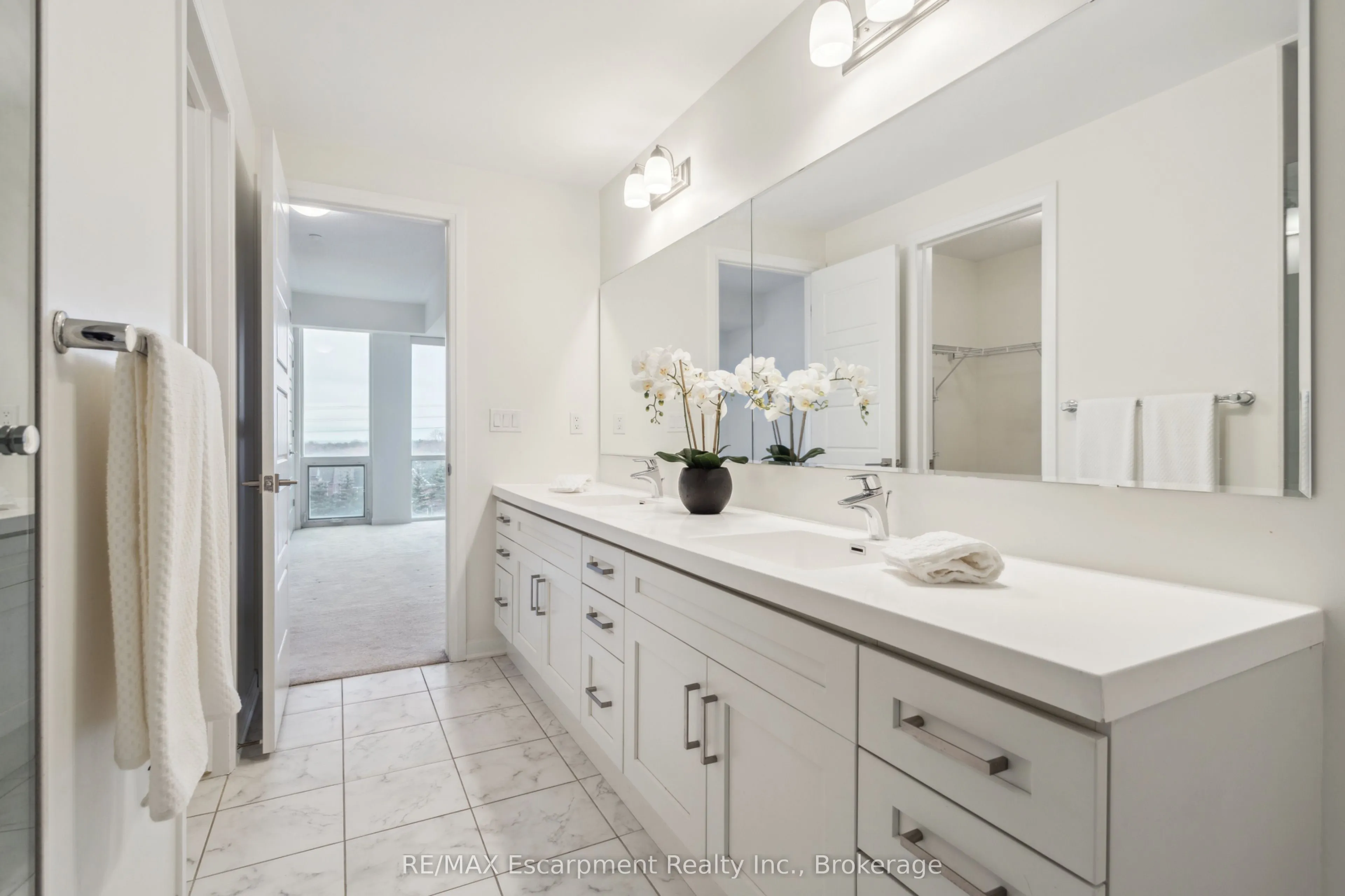 3028 CREEKSHORE COMMON, #309