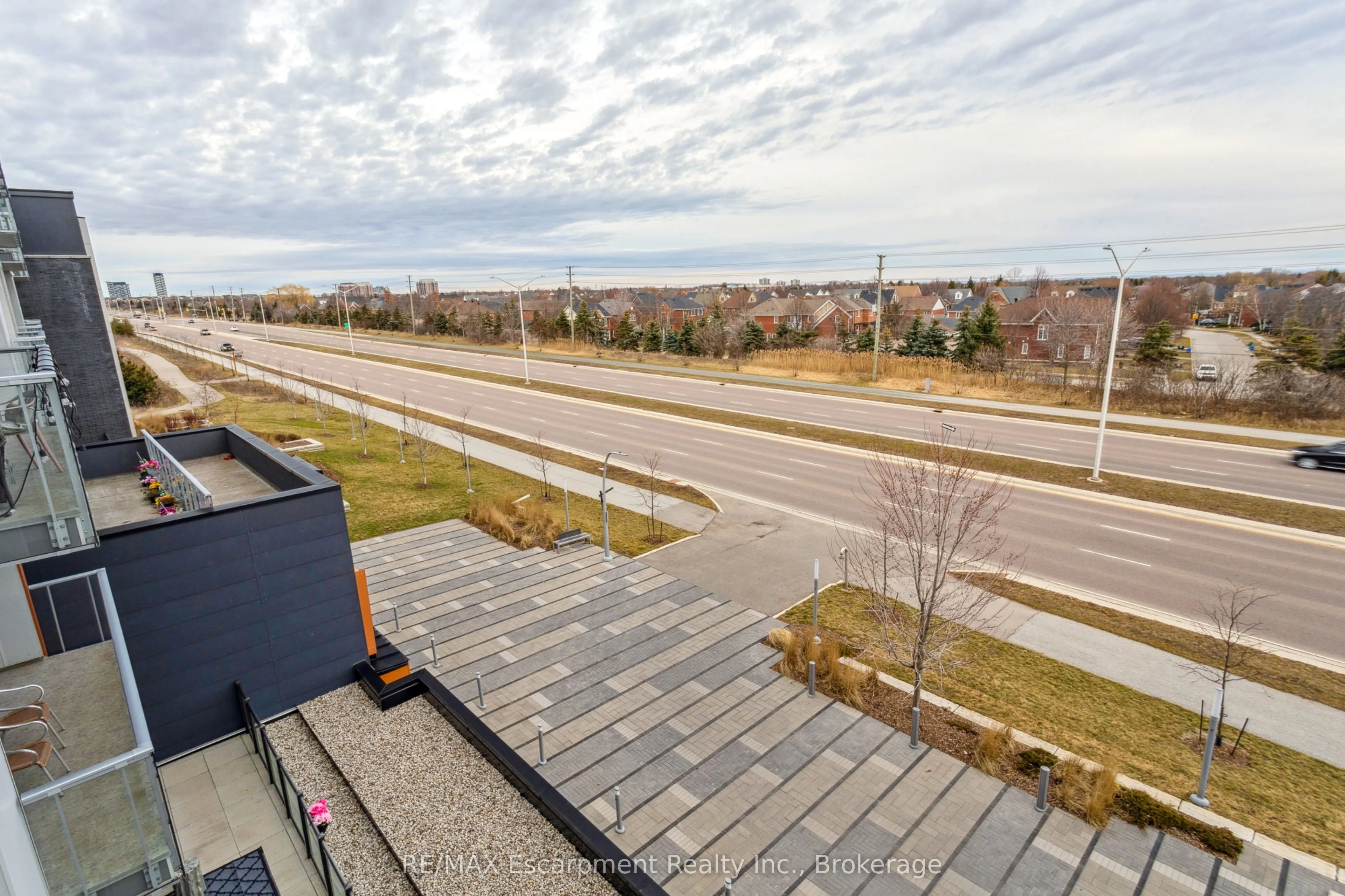 3028 CREEKSHORE COMMON, #309