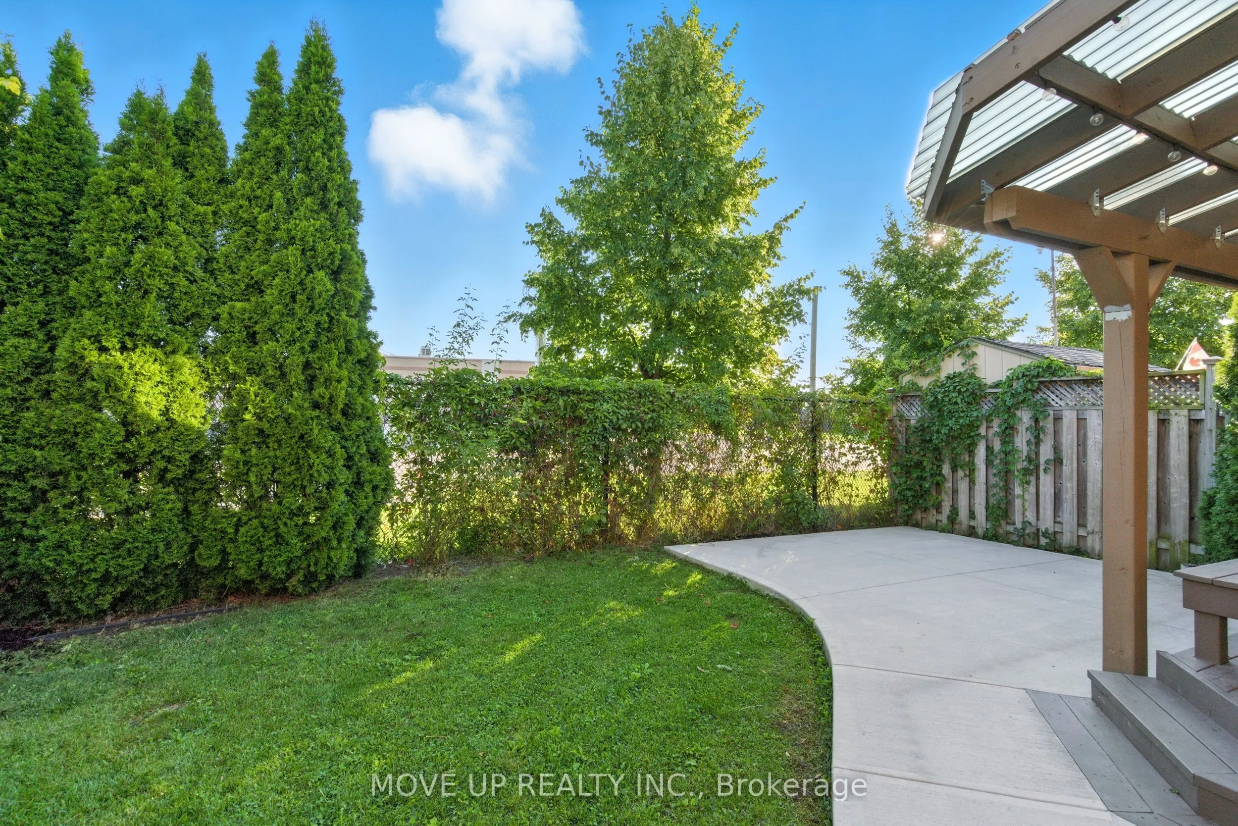 102 Trudelle Crescent