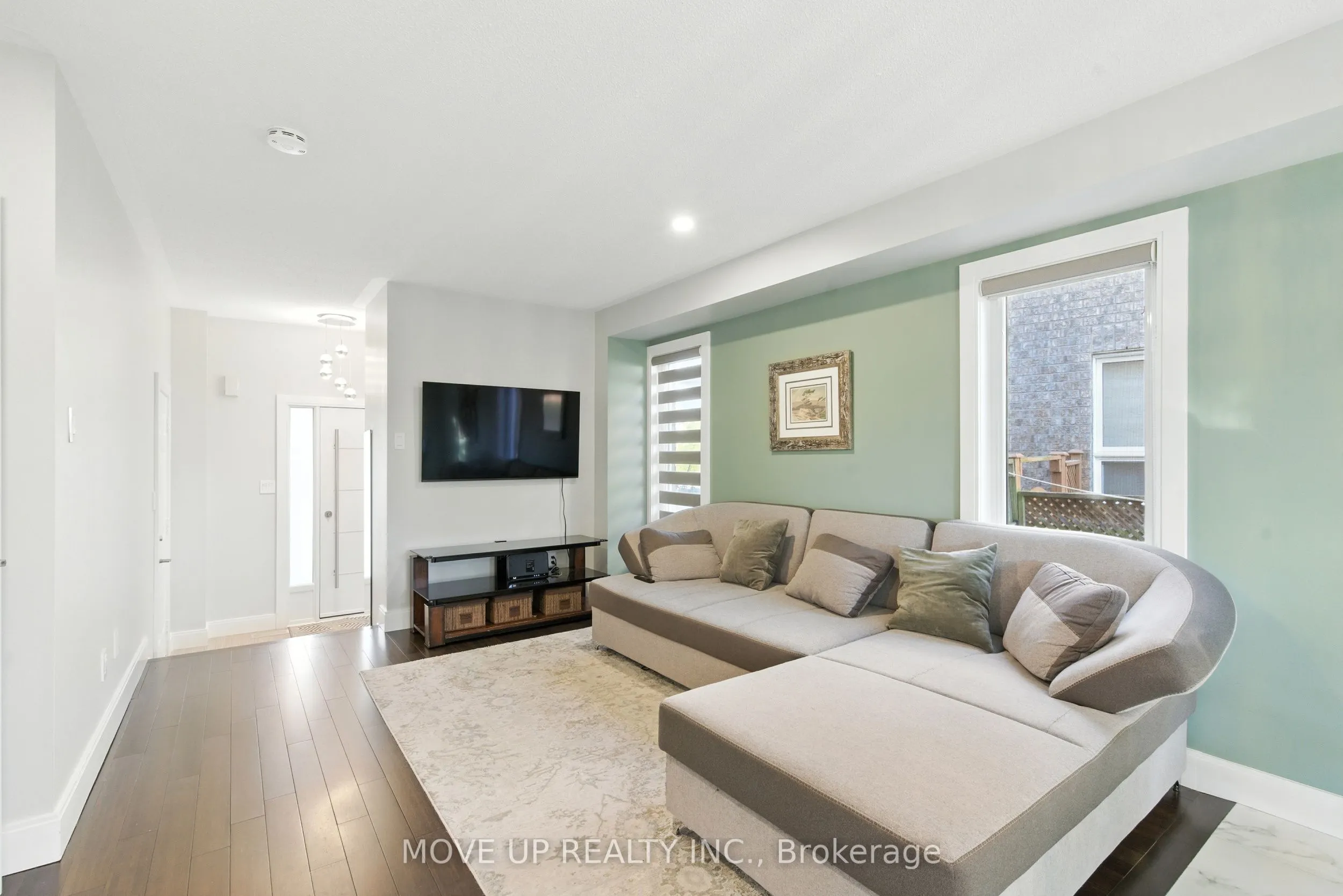 102 Trudelle Crescent