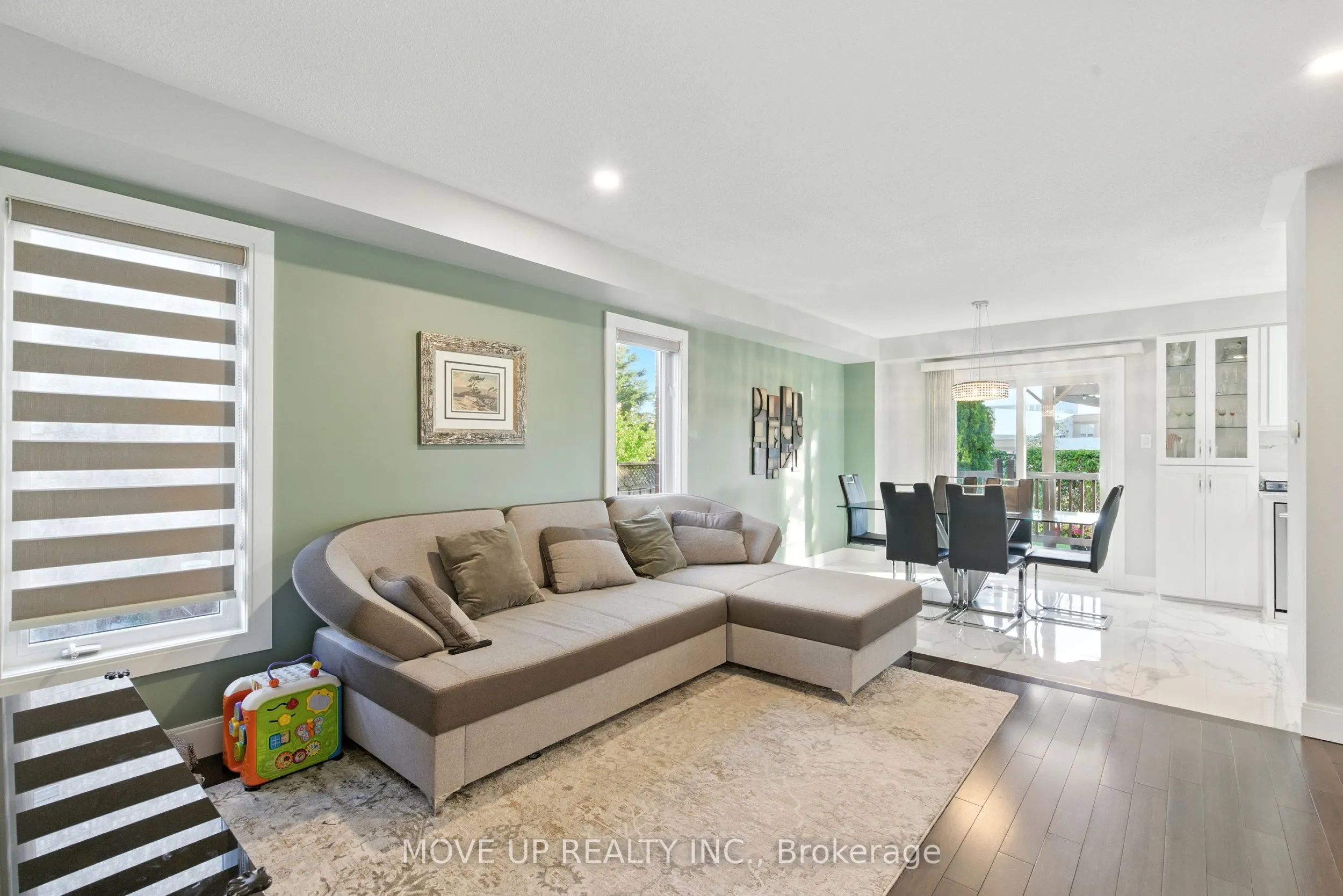 102 Trudelle Crescent