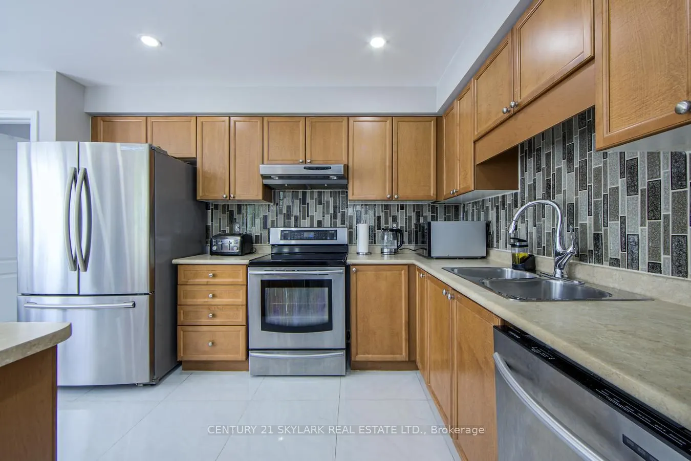 21 Decker Hollow Circle