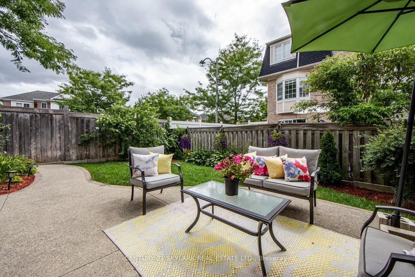 21 Decker Hollow Circle