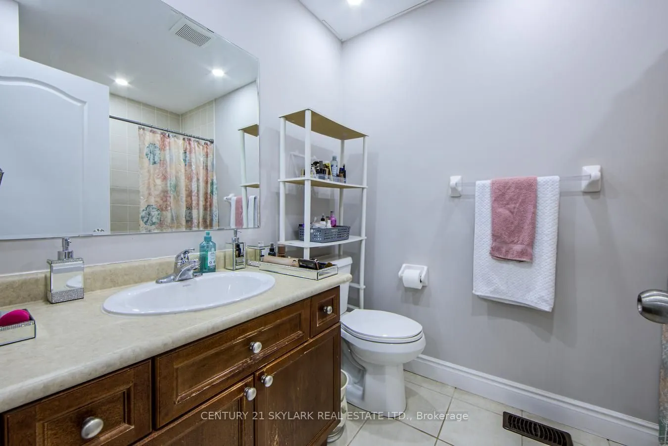 21 Decker Hollow Circle