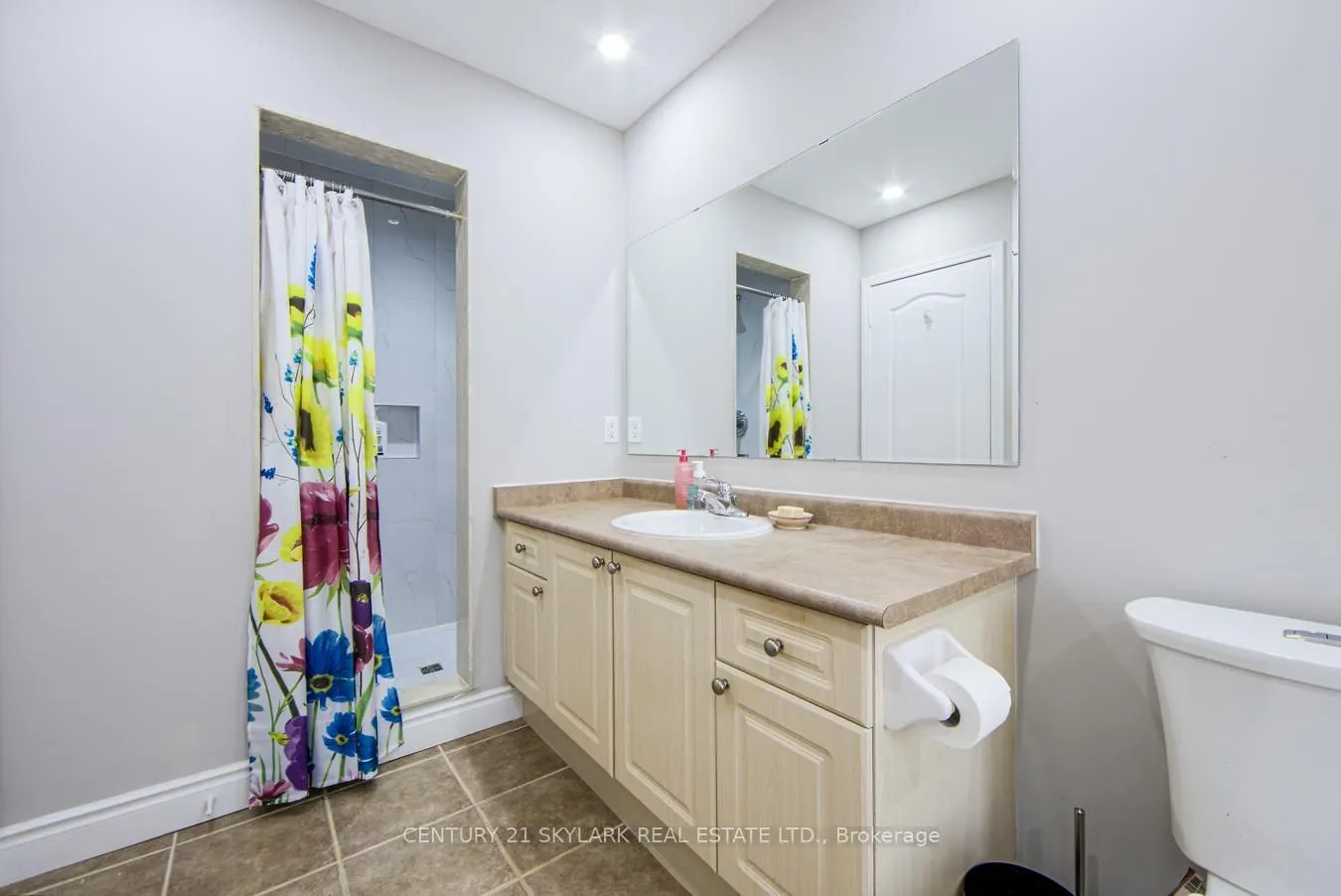 21 Decker Hollow Circle