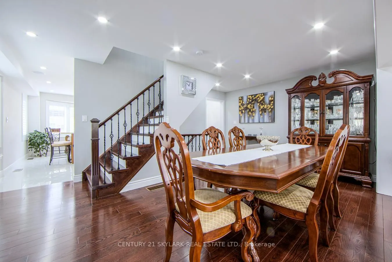 21 Decker Hollow Circle