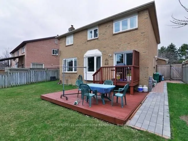 54 Nottingham Crescent
