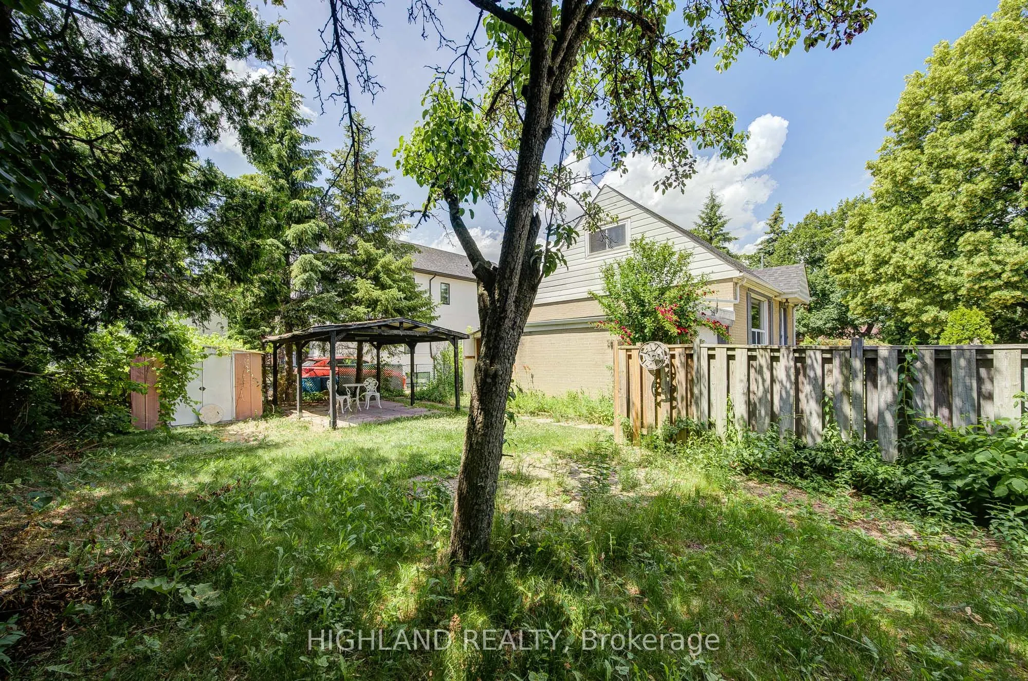 38 Esmond Crescent