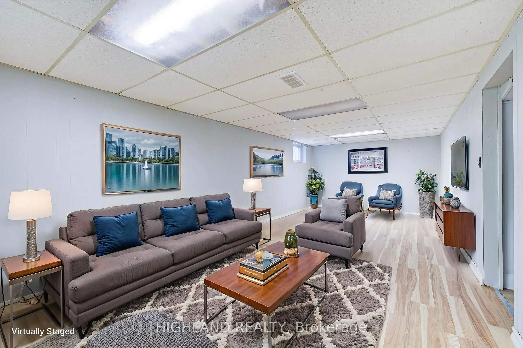 38 Esmond Crescent