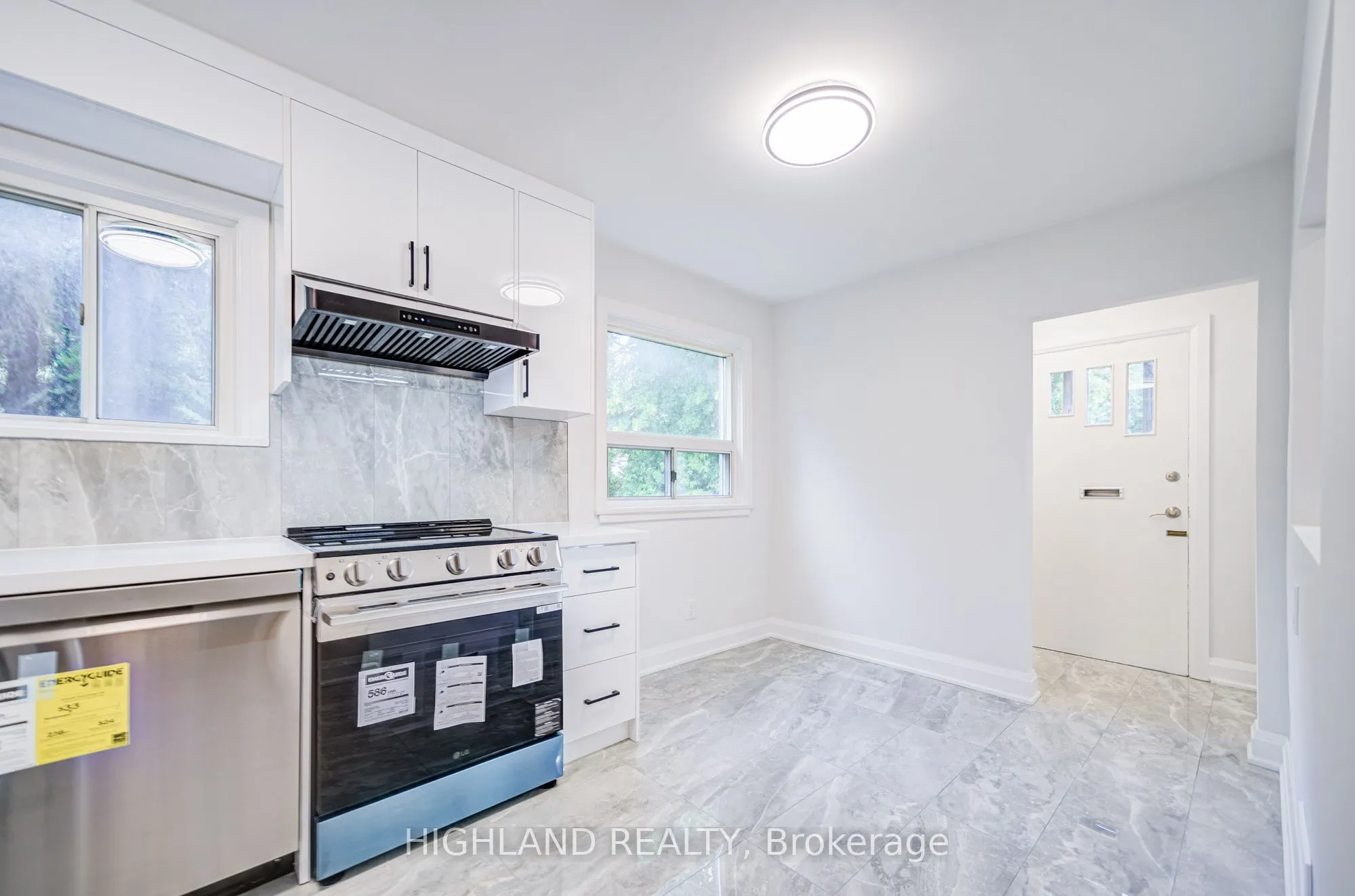 38 Esmond Crescent