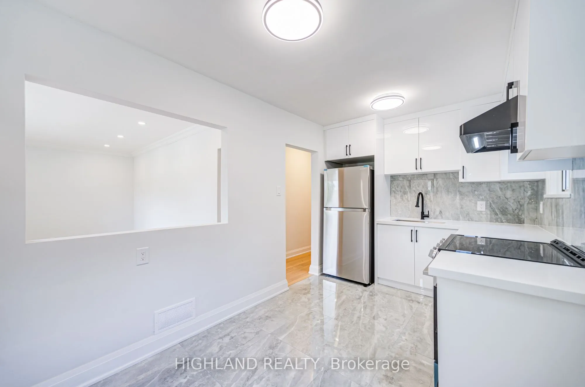 38 Esmond Crescent