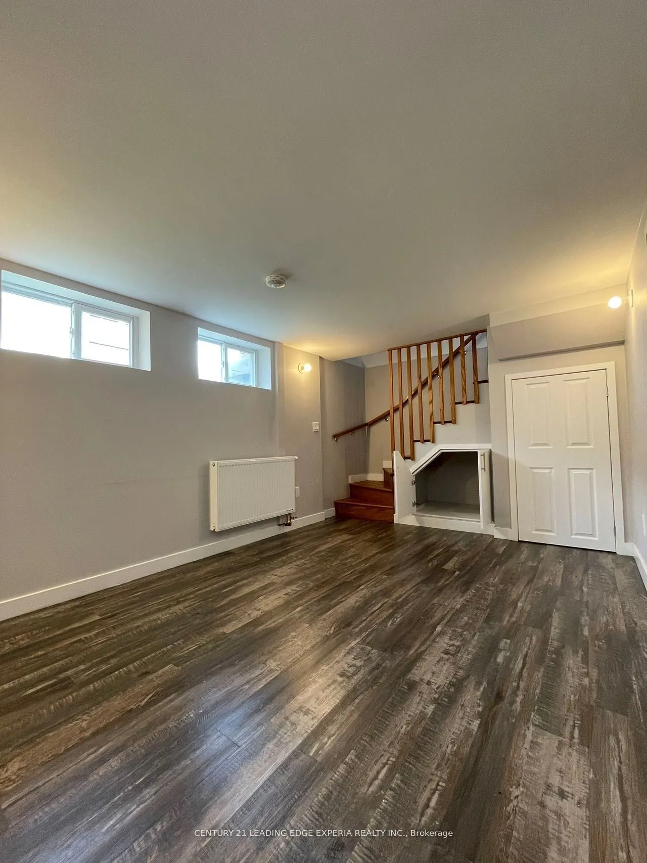 48 Greendale Avenue, #Lower