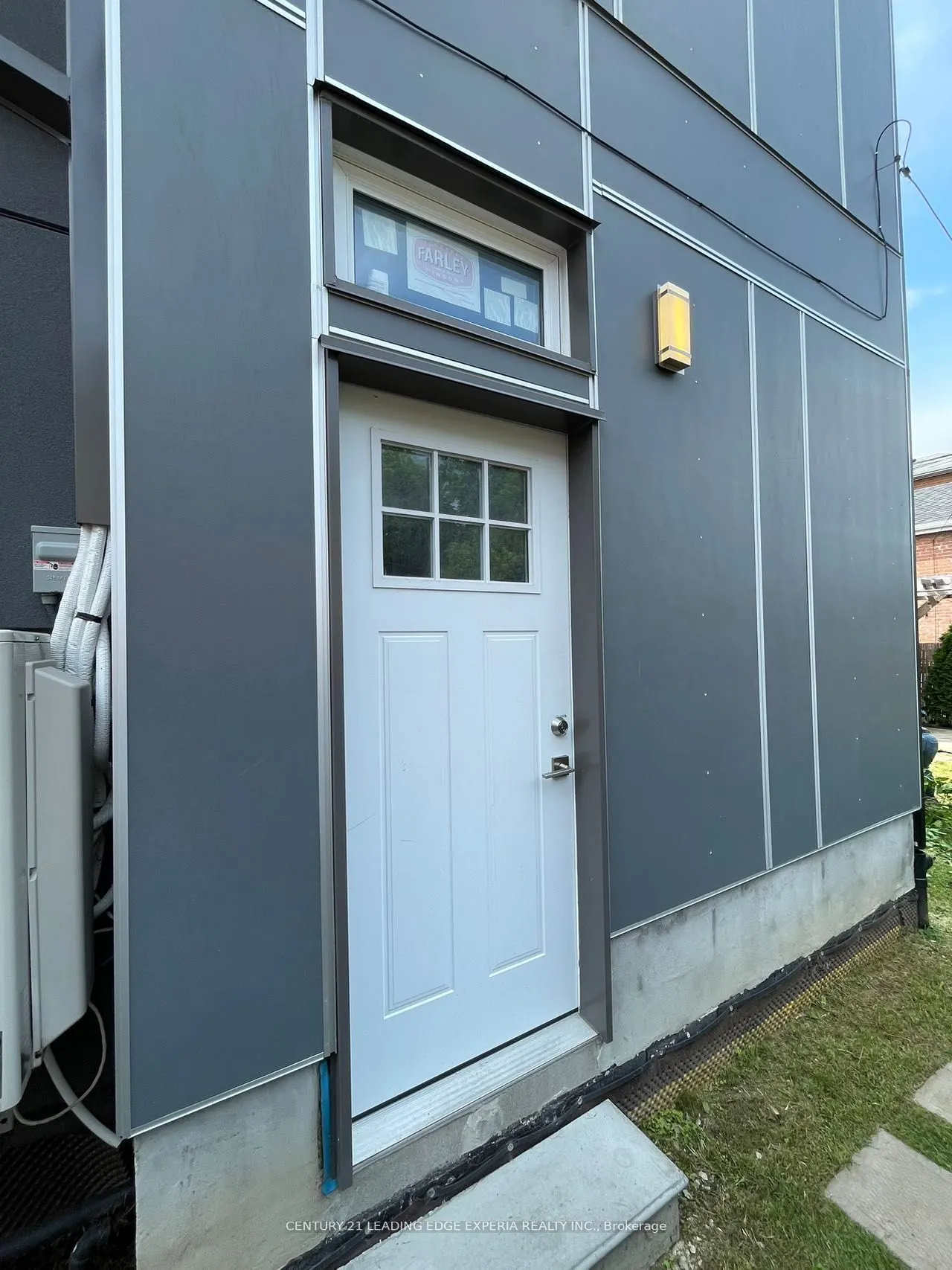 48 Greendale Avenue, #Lower