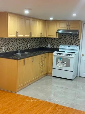12 Haviland Circle