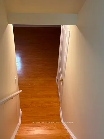 12 Haviland Circle