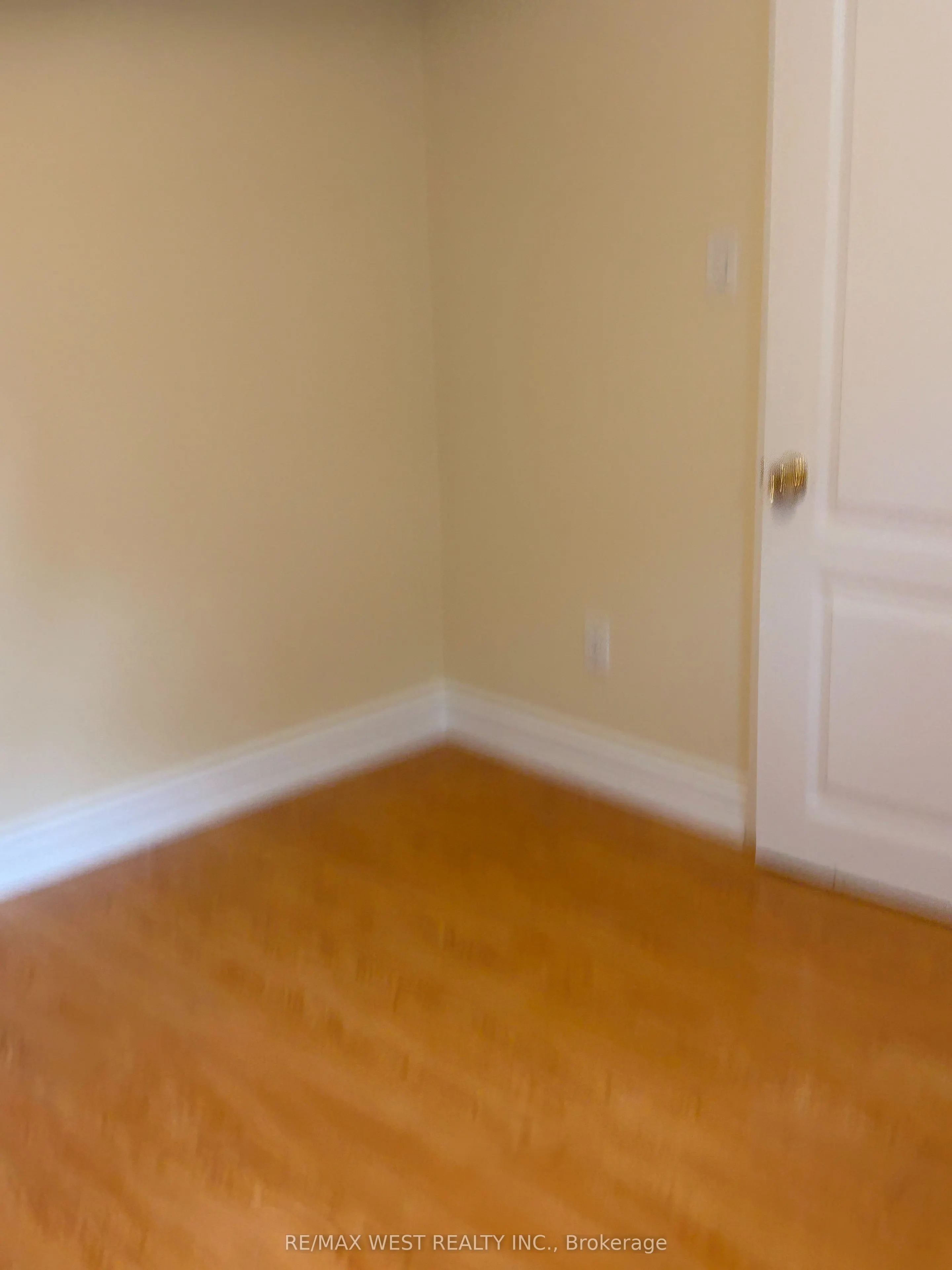 12 Haviland Circle