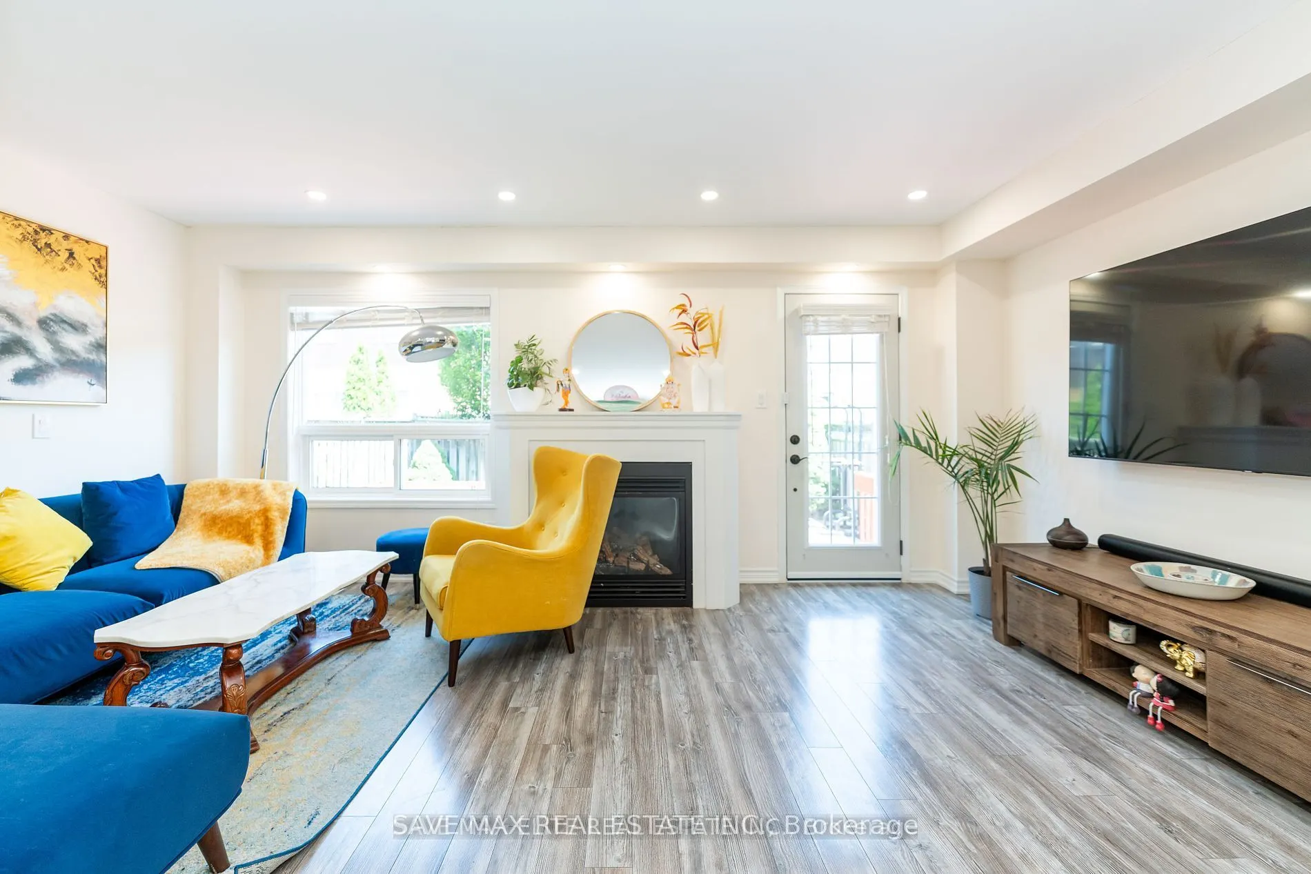 5549 Katy Gate