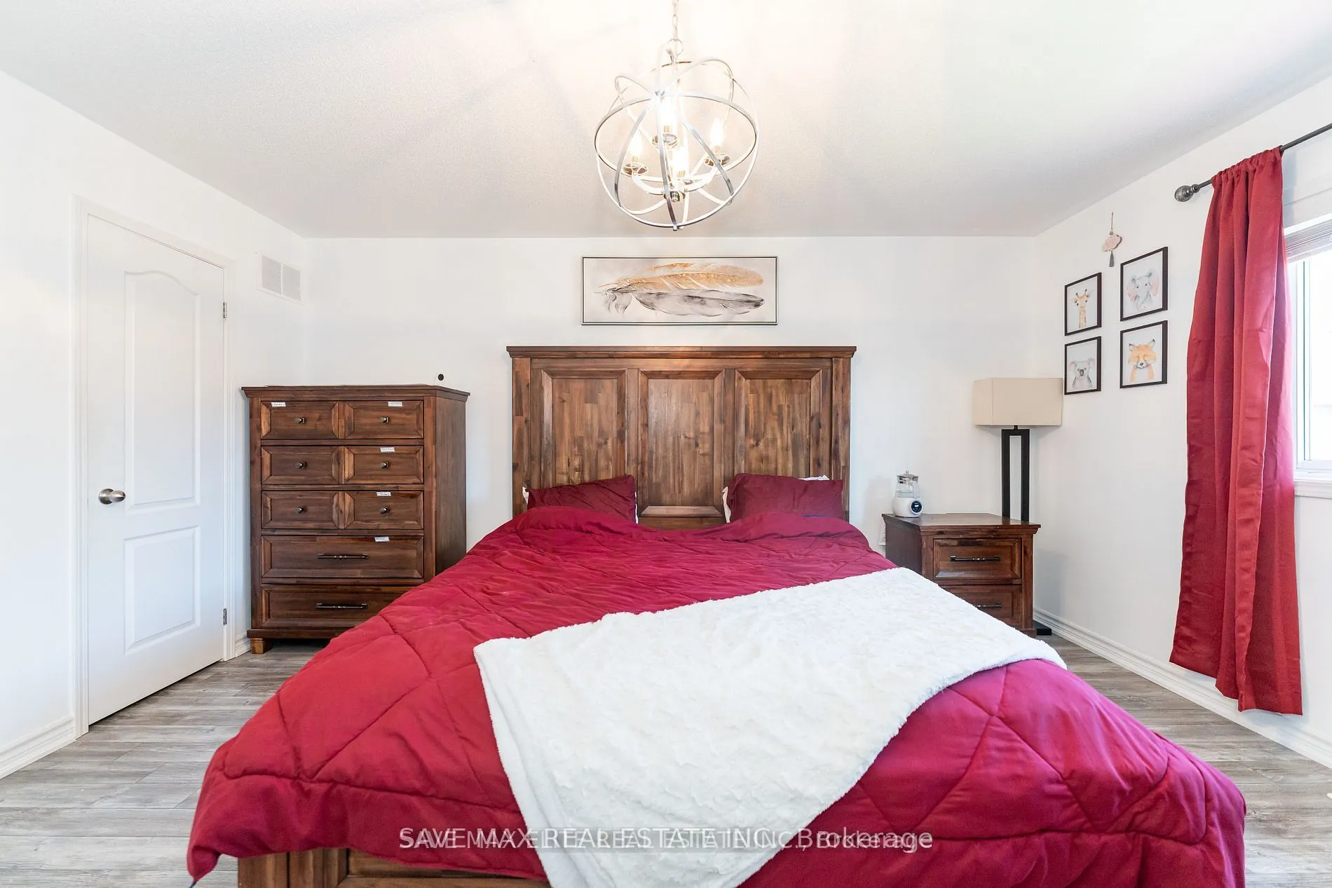 5549 Katy Gate