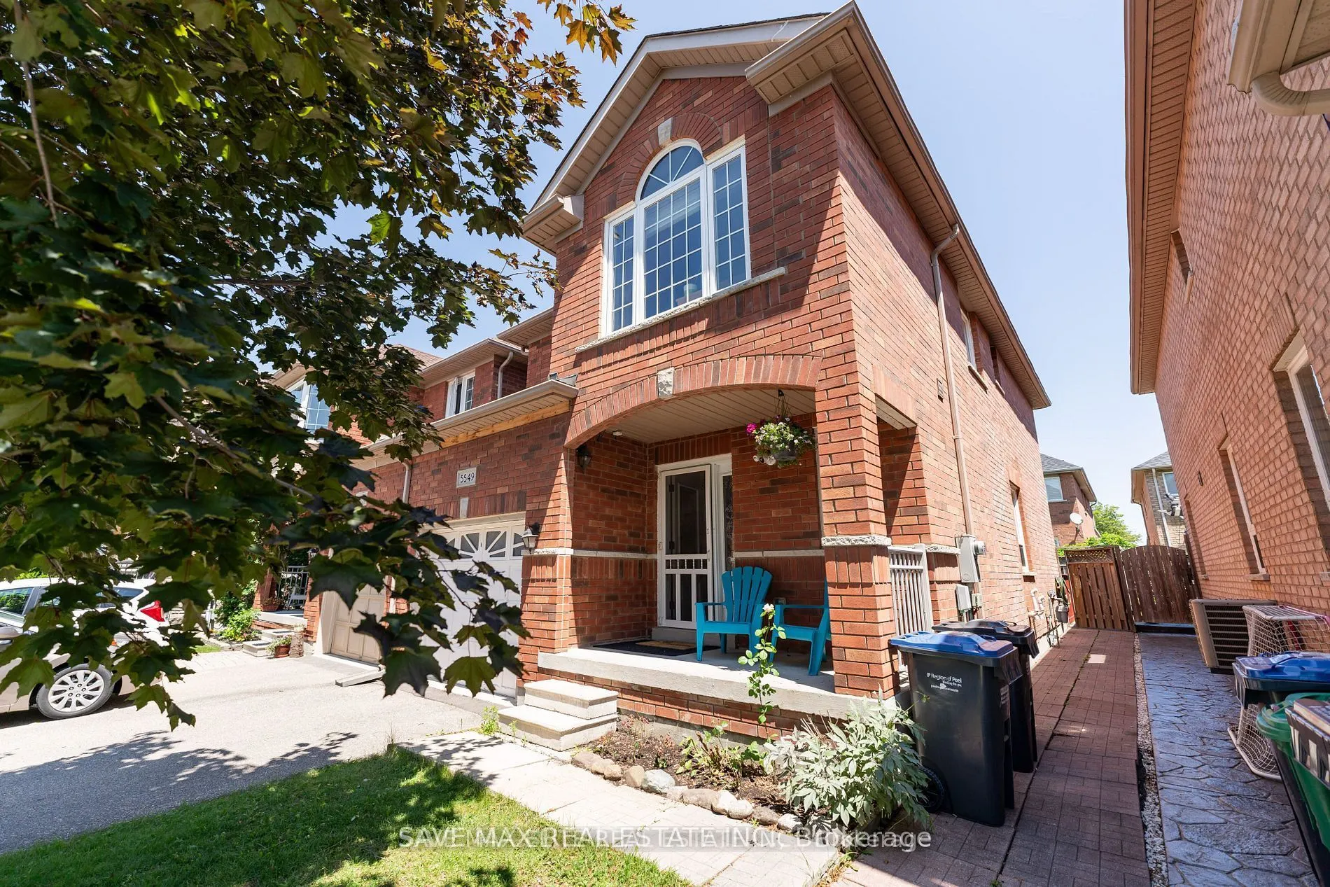 5549 Katy Gate